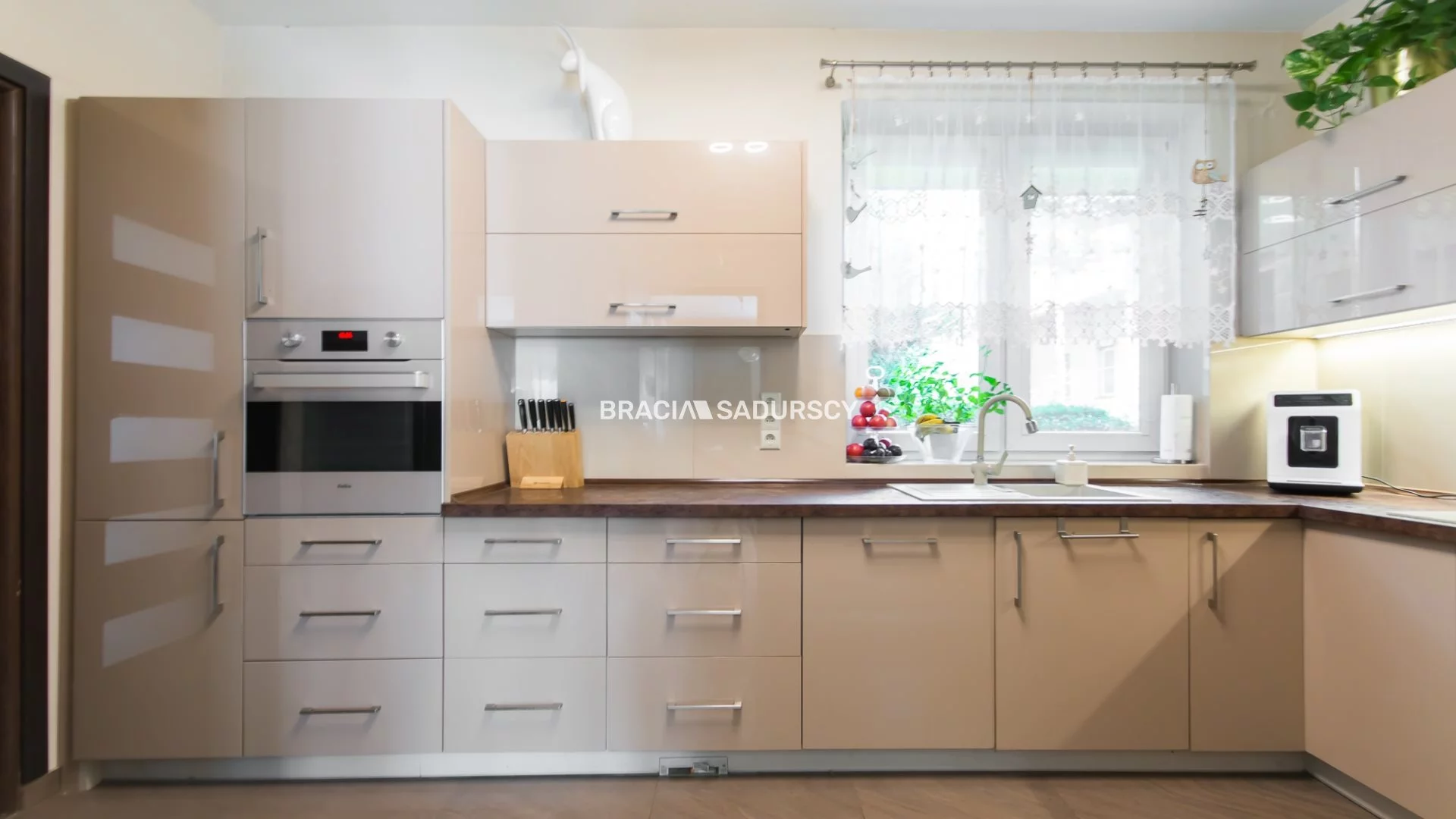 Dom i rezydencja 460,00 m², oferta nr , BS5-DS-306334-77, Wielka Wieś, Graniczna