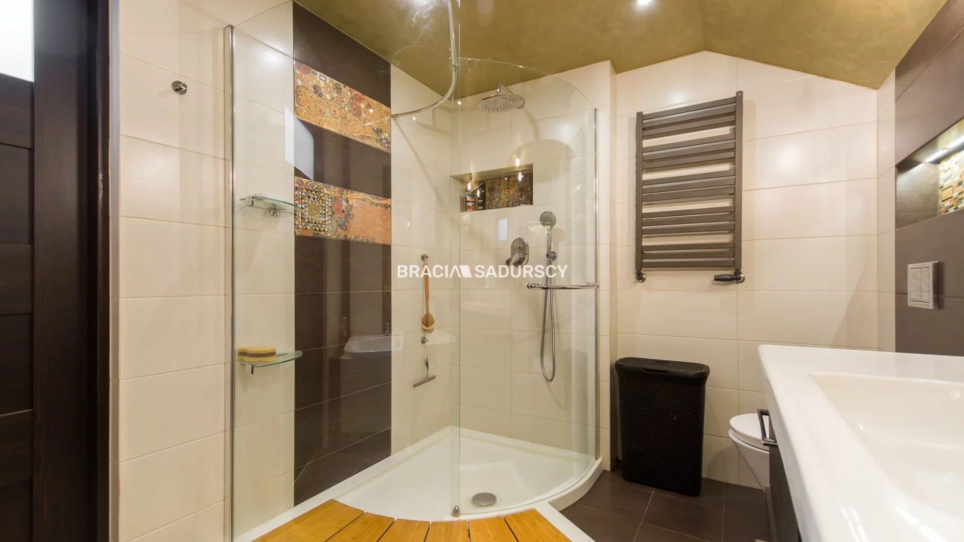 Dom i rezydencja 460,00 m², oferta nr , BS5-DS-306334-77, Wielka Wieś, Graniczna