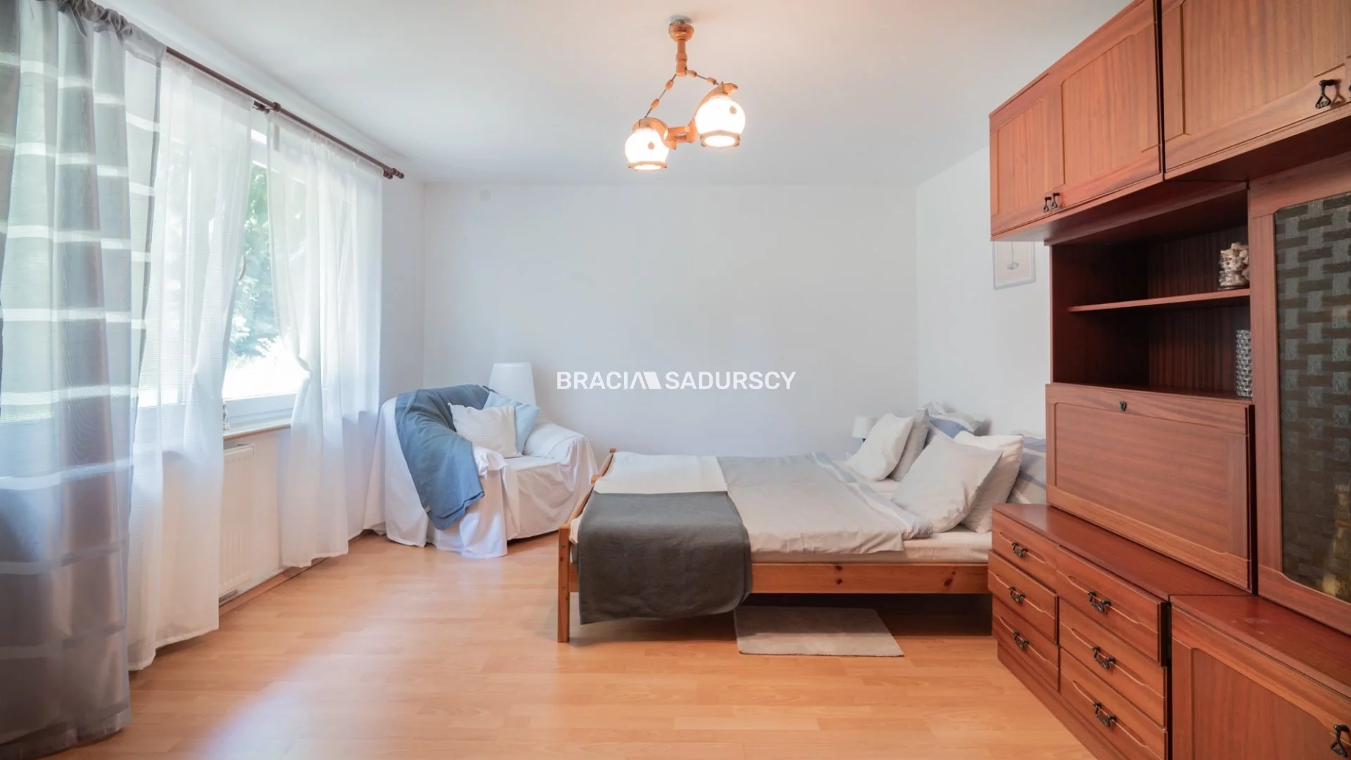 Dom 380,00 m², oferta nr , BS3-DS-309306-1, Łazy