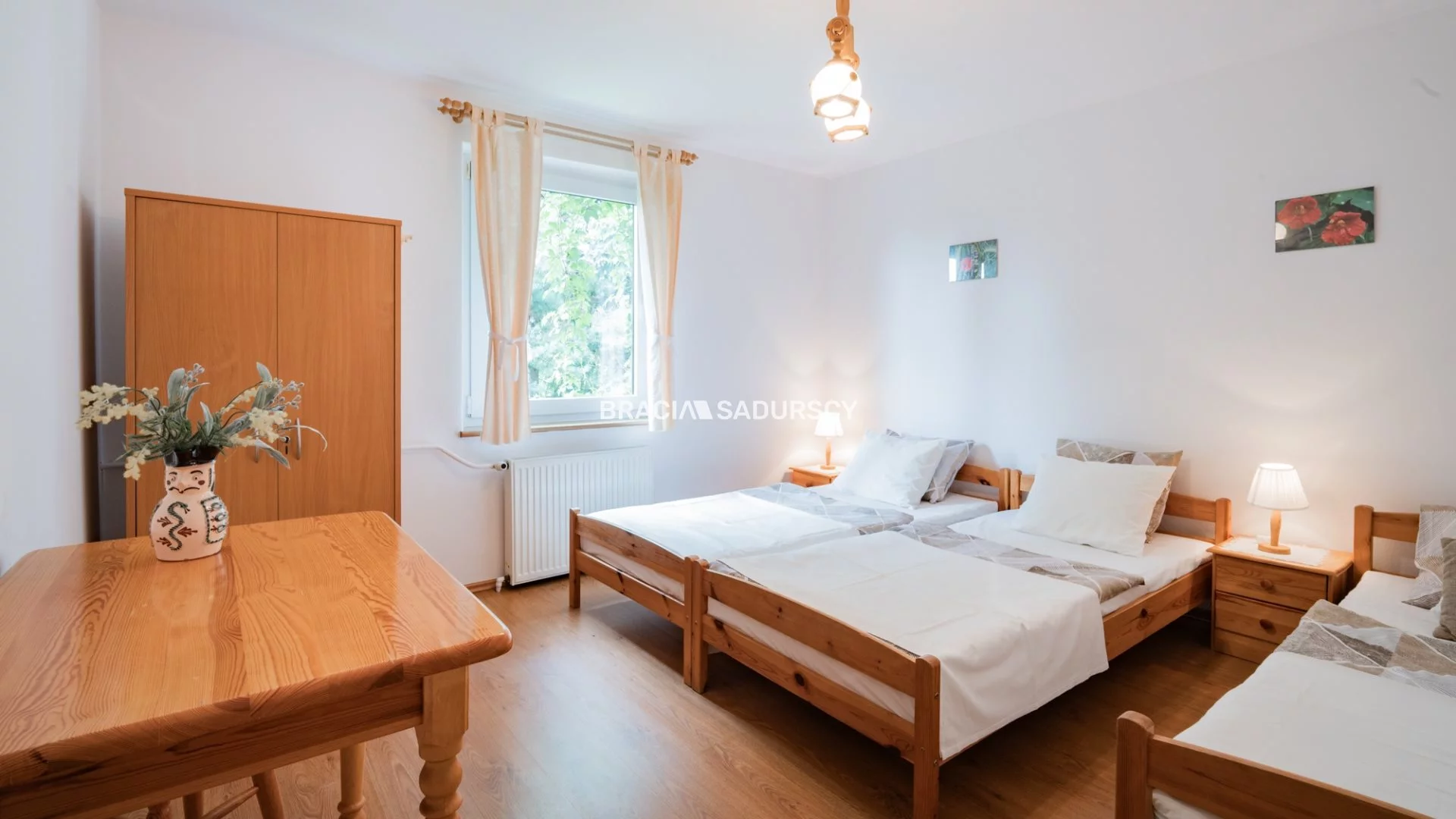 Dom 380,00 m², oferta nr , BS3-DS-309306-1, Łazy