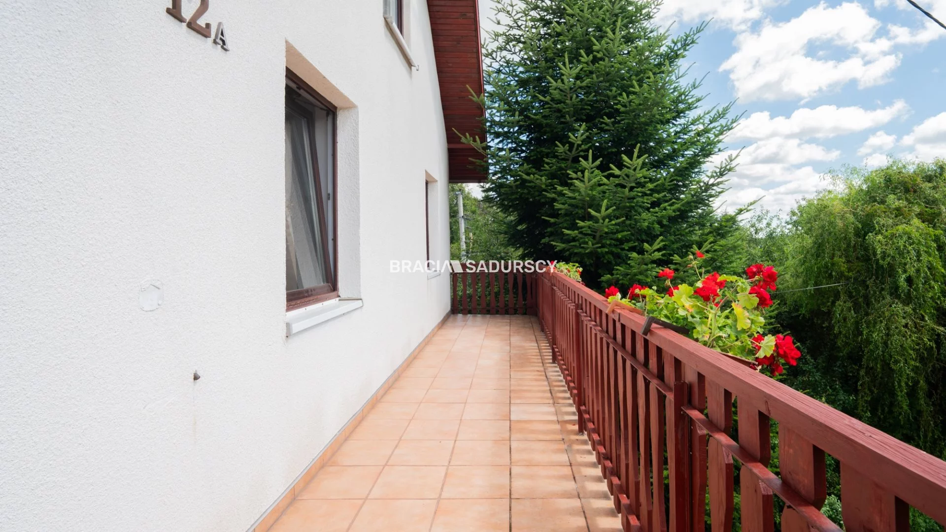 Dom 380,00 m², oferta nr , BS3-DS-309306-1, Łazy