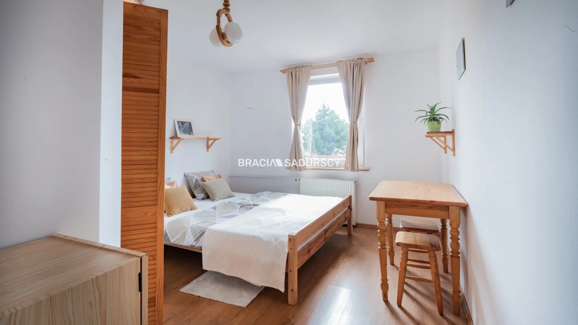 Dom 380,00 m², oferta nr , BS3-DS-309306-2, Łazy