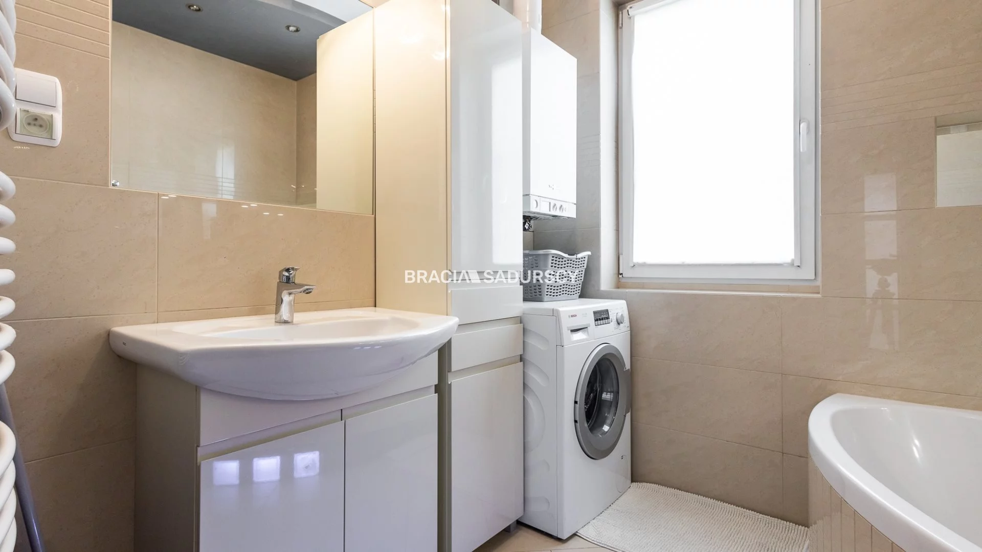 Dom i rezydencja 261,00 m², oferta nr , BS1-DS-306832-69, Kraków, Bieżanów-Prokocim, Bieżanów, Michała i Stanisława Jaglarzów