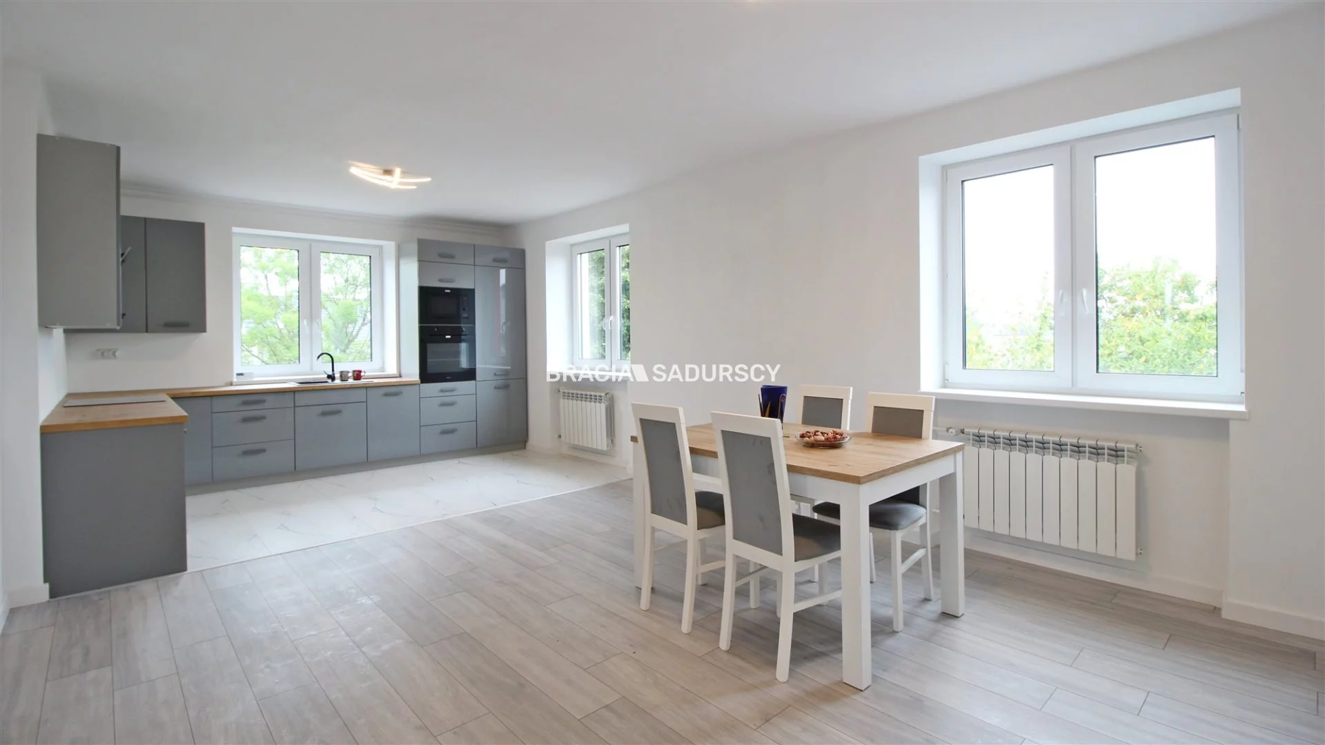 Dom 338,00 m², oferta nr , BS5-DS-305548-33, Olesno