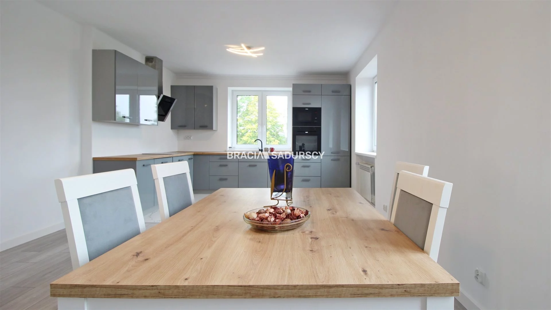 Dom 338,00 m², oferta nr , BS5-DS-305548-33, Olesno