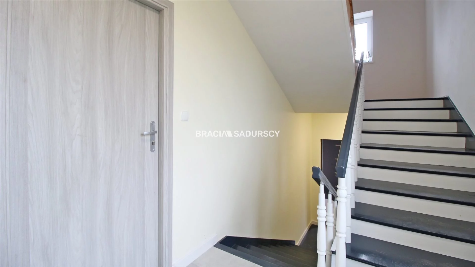 Dom 338,00 m², oferta nr , BS5-DS-305548-33, Olesno