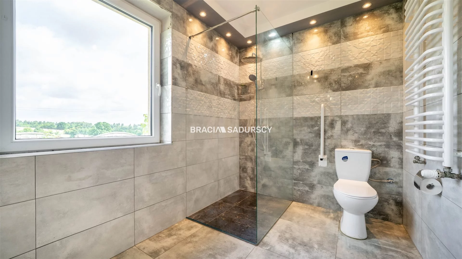 Dom i rezydencja 114,00 m², oferta nr , BS3-DS-310367-1, Brzeźnica, Główna