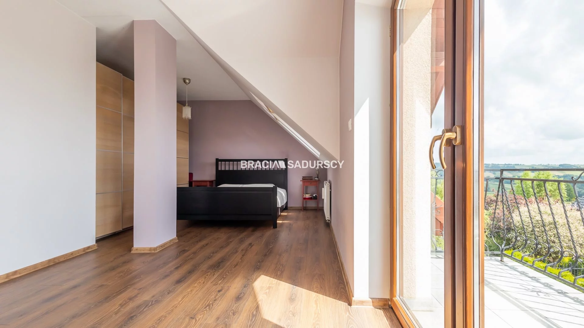 Dom 228,00 m², oferta nr , BS4-DS-311333-43, Michałowice