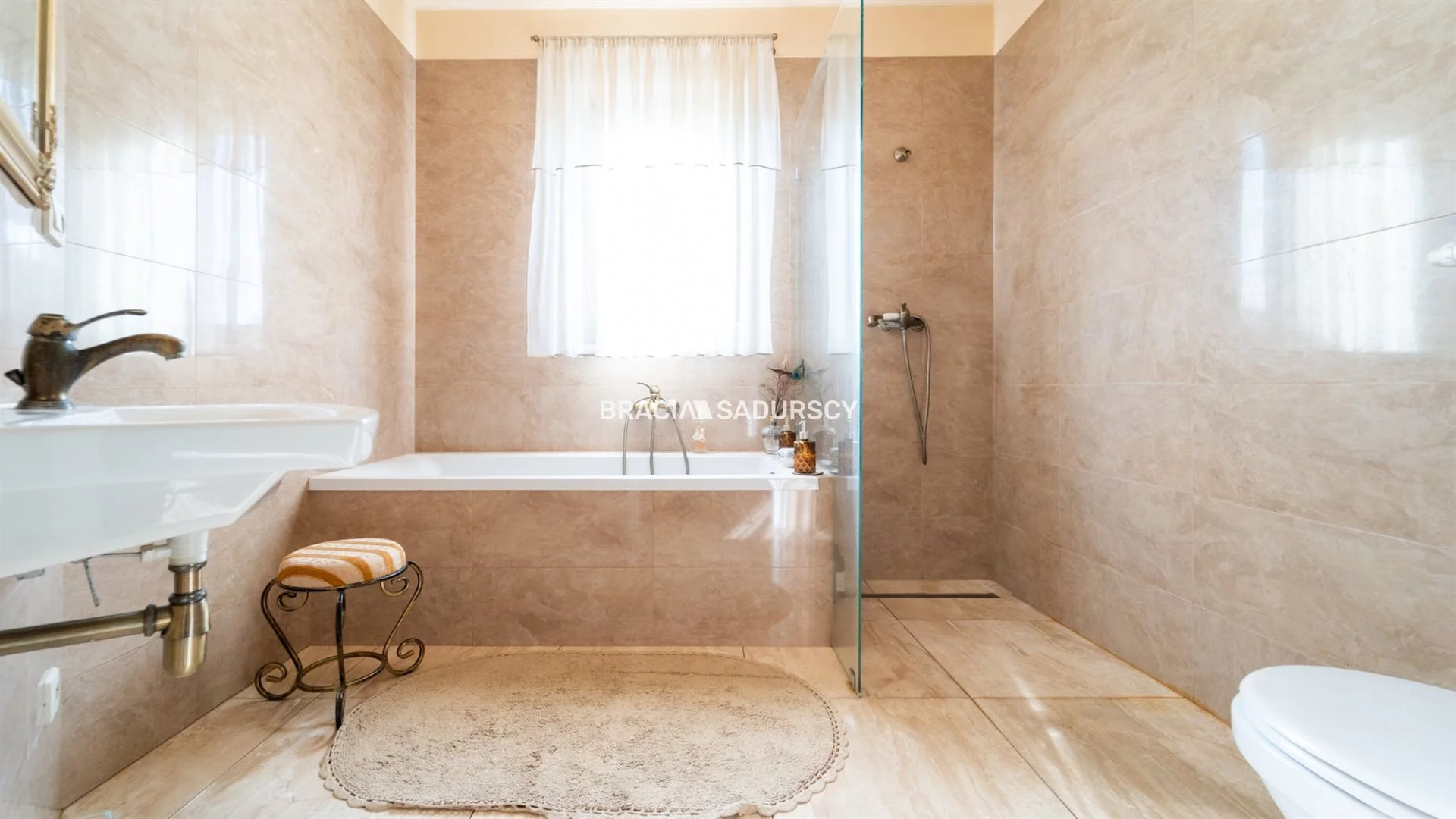 Dom i rezydencja 230,00 m², oferta nr , BS3-DS-309944, Zabierzów, Półkole