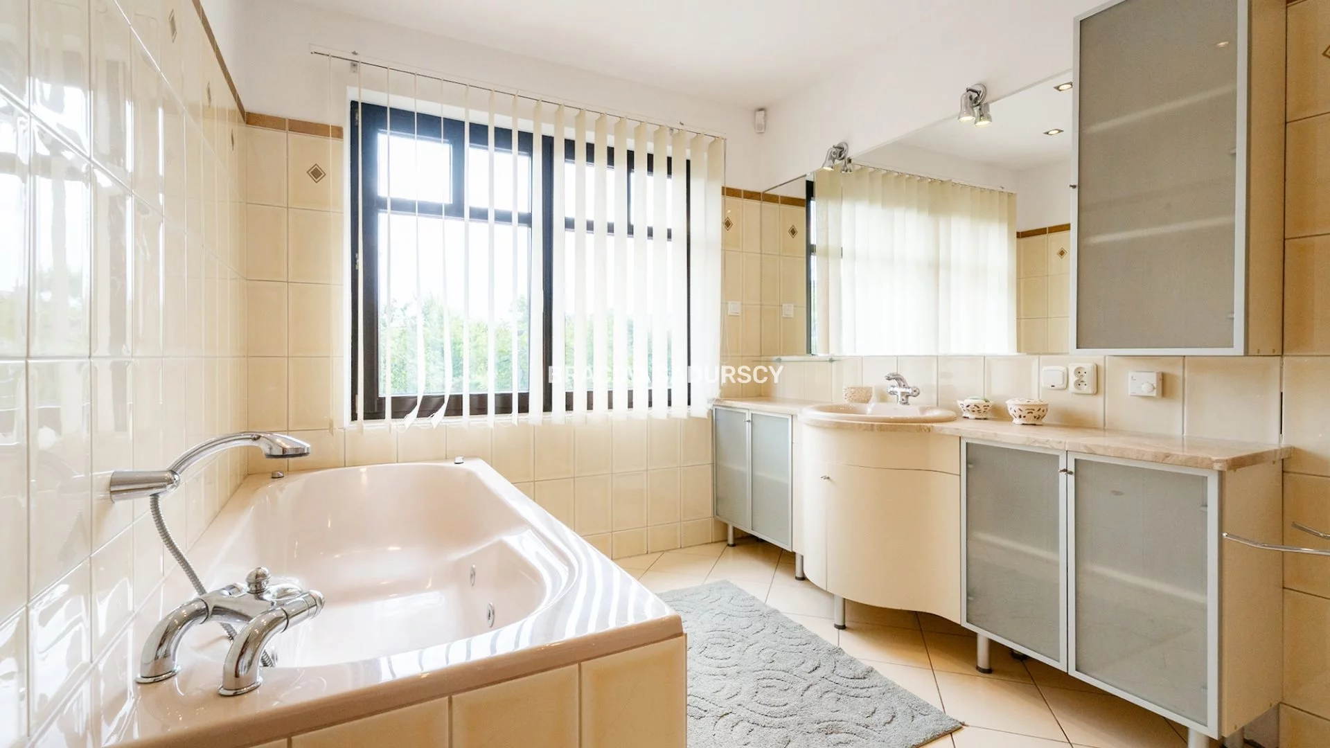 Dom 224,00 m², oferta nr , BS2-DW-310727-2, Kraków, Bronowice, Bronowice Małe, gen. Józefa Olszyny-Wilczyńskiego
