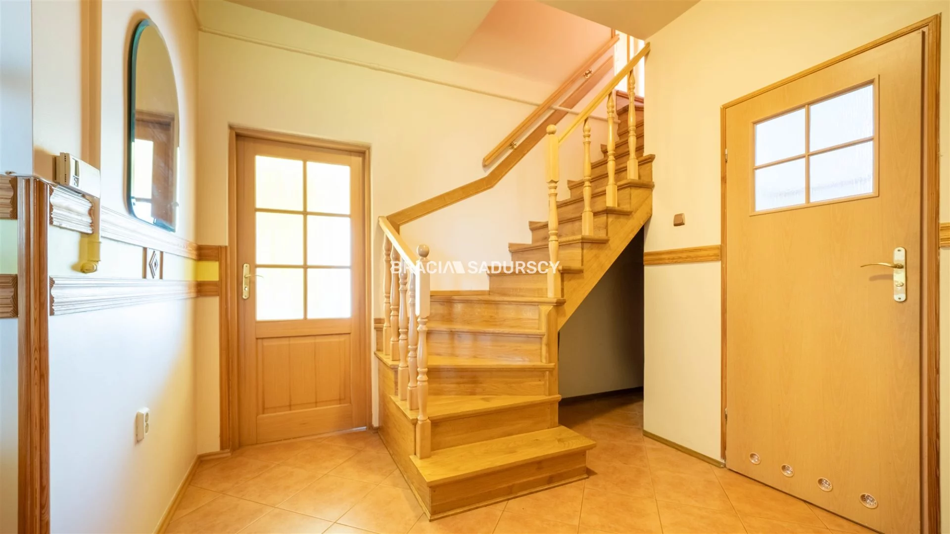 Dom i rezydencja 219,00 m², oferta nr , BS4-DS-310403, Kłaj