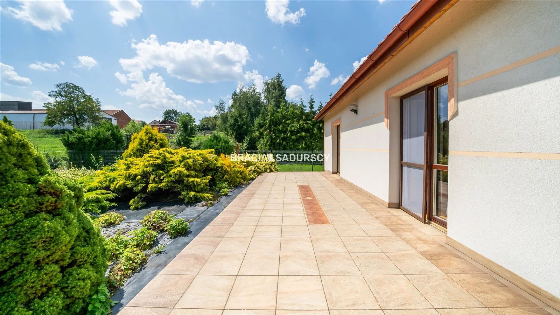 Dom i rezydencja 219,00 m², oferta nr , BS4-DS-310403, Kłaj