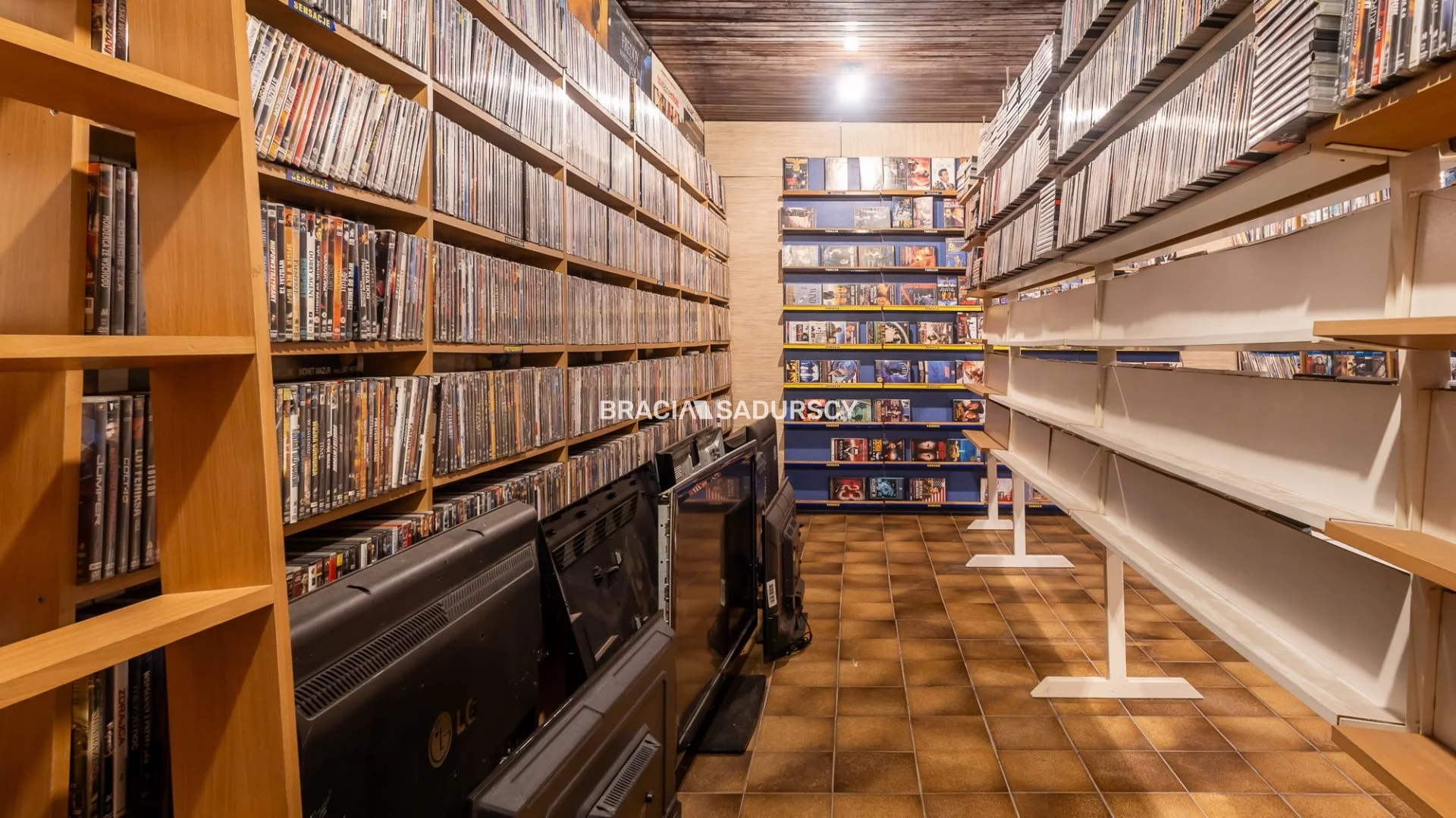 Dom i rezydencja 208,00 m², oferta nr , BS3-DS-308128-2, Wieliczka, Kosiby