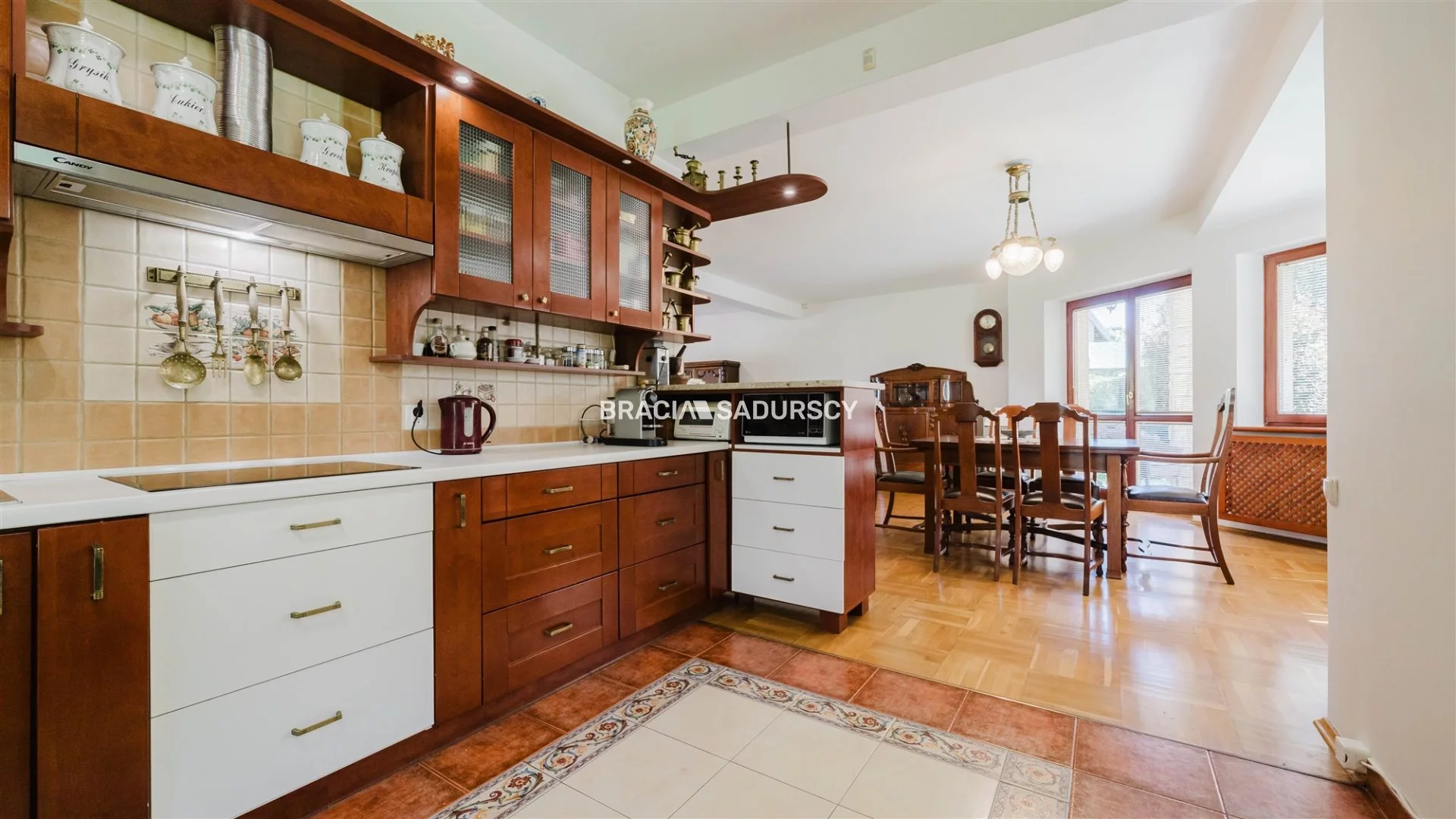 Dom i rezydencja 202,50 m², oferta nr , BS4-DS-311310, Zielonki, Łąkowa