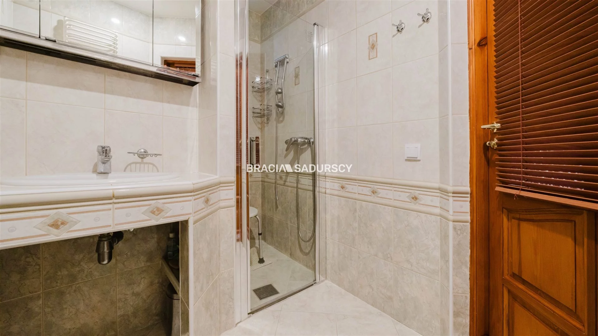 Dom i rezydencja 202,50 m², oferta nr , BS4-DS-311310, Zielonki, Łąkowa