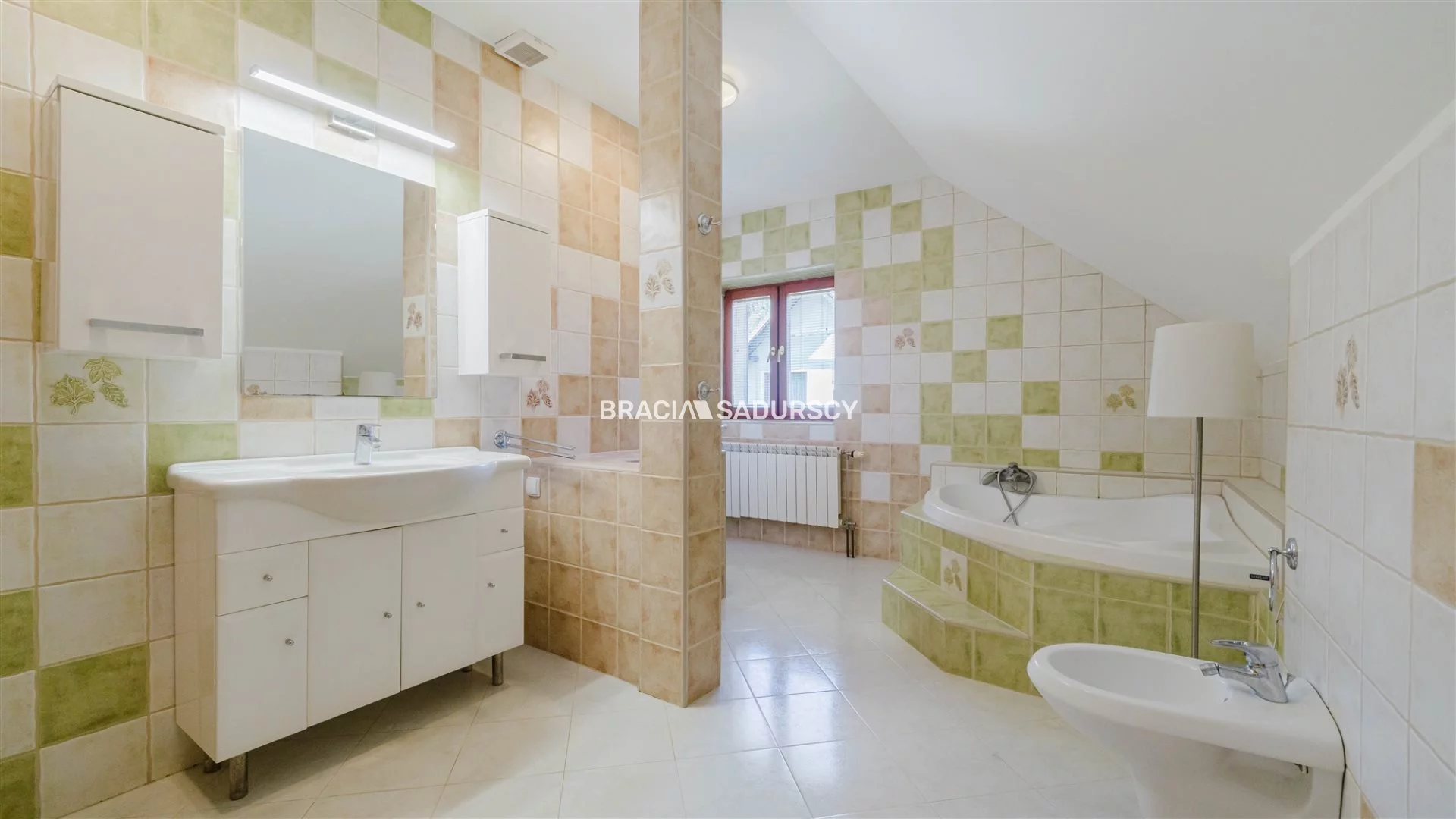 Dom i rezydencja 202,50 m², oferta nr , BS4-DS-311310, Zielonki, Łąkowa