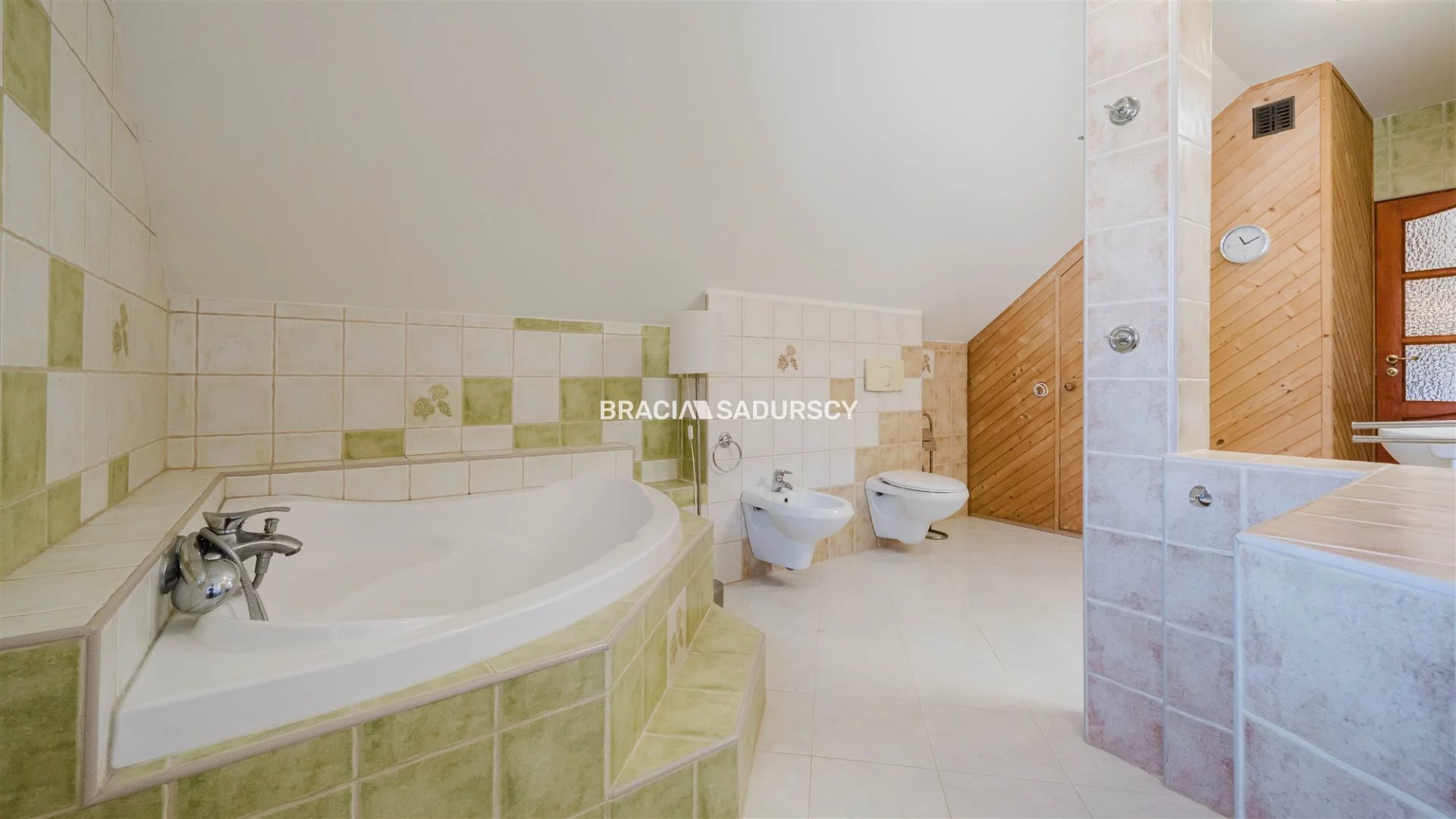 Dom i rezydencja 202,50 m², oferta nr , BS4-DS-311310, Zielonki, Łąkowa