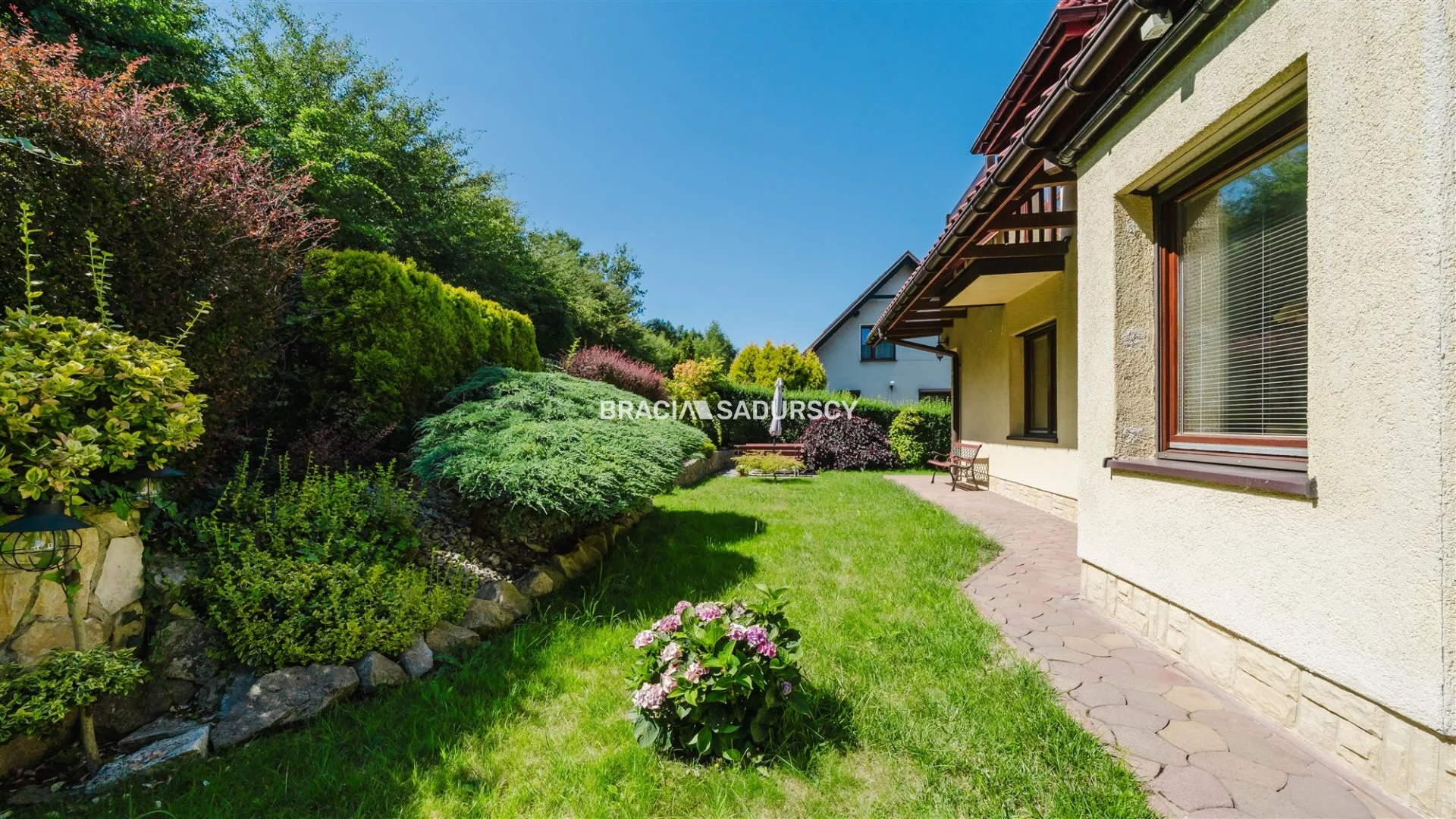 Dom i rezydencja 202,50 m², oferta nr , BS4-DS-311310, Zielonki, Łąkowa
