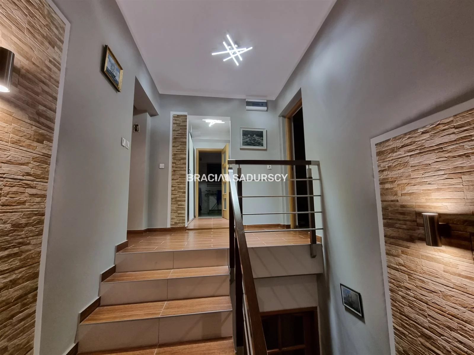 Dom 230,03 m², oferta nr , BS5-DS-298779-62, Kraków, Czyżyny, Nastrojowa