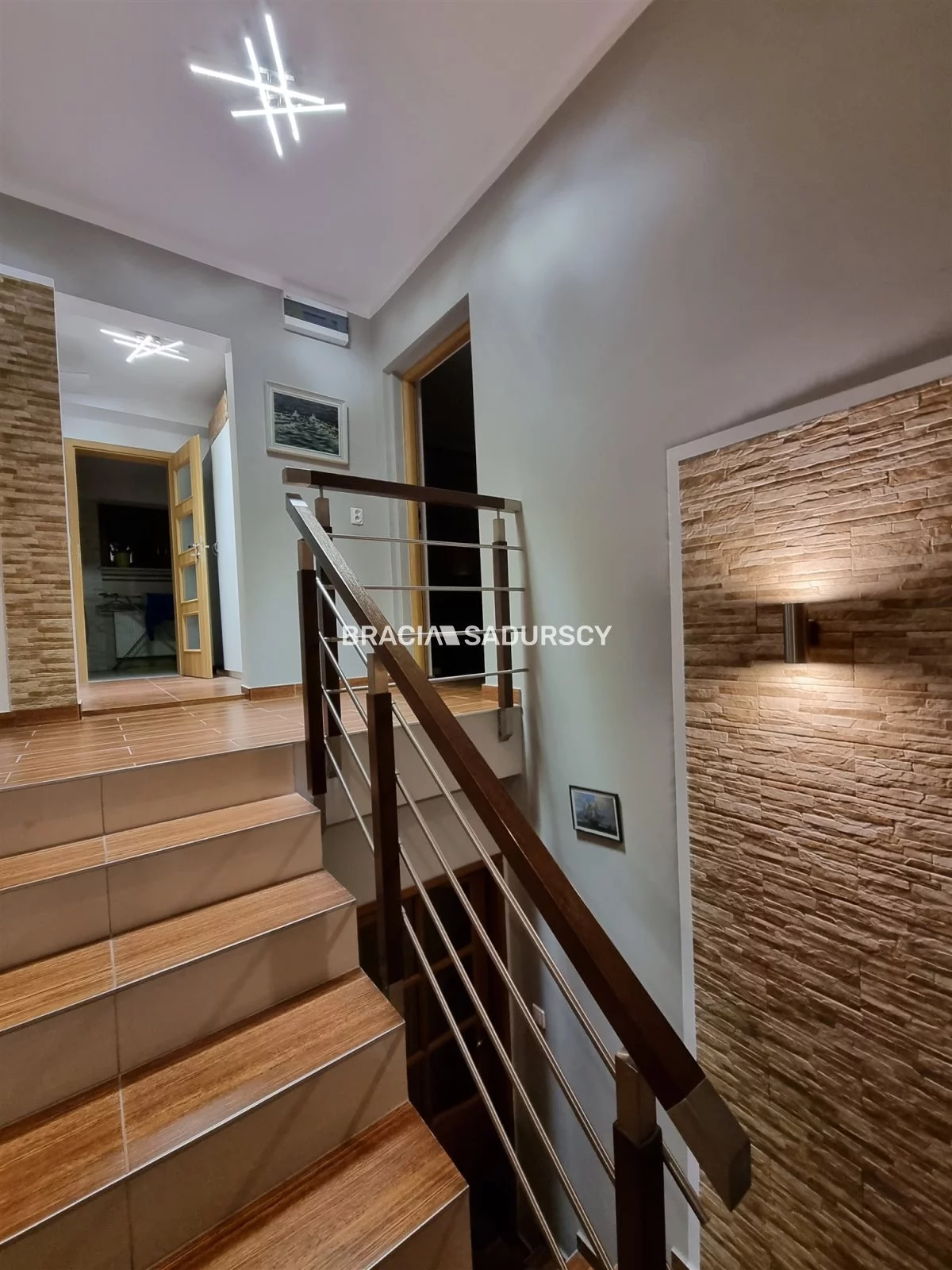 Dom i rezydencja 230,03 m², oferta nr , BS5-DS-298779-63, Kraków, Czyżyny, Nastrojowa