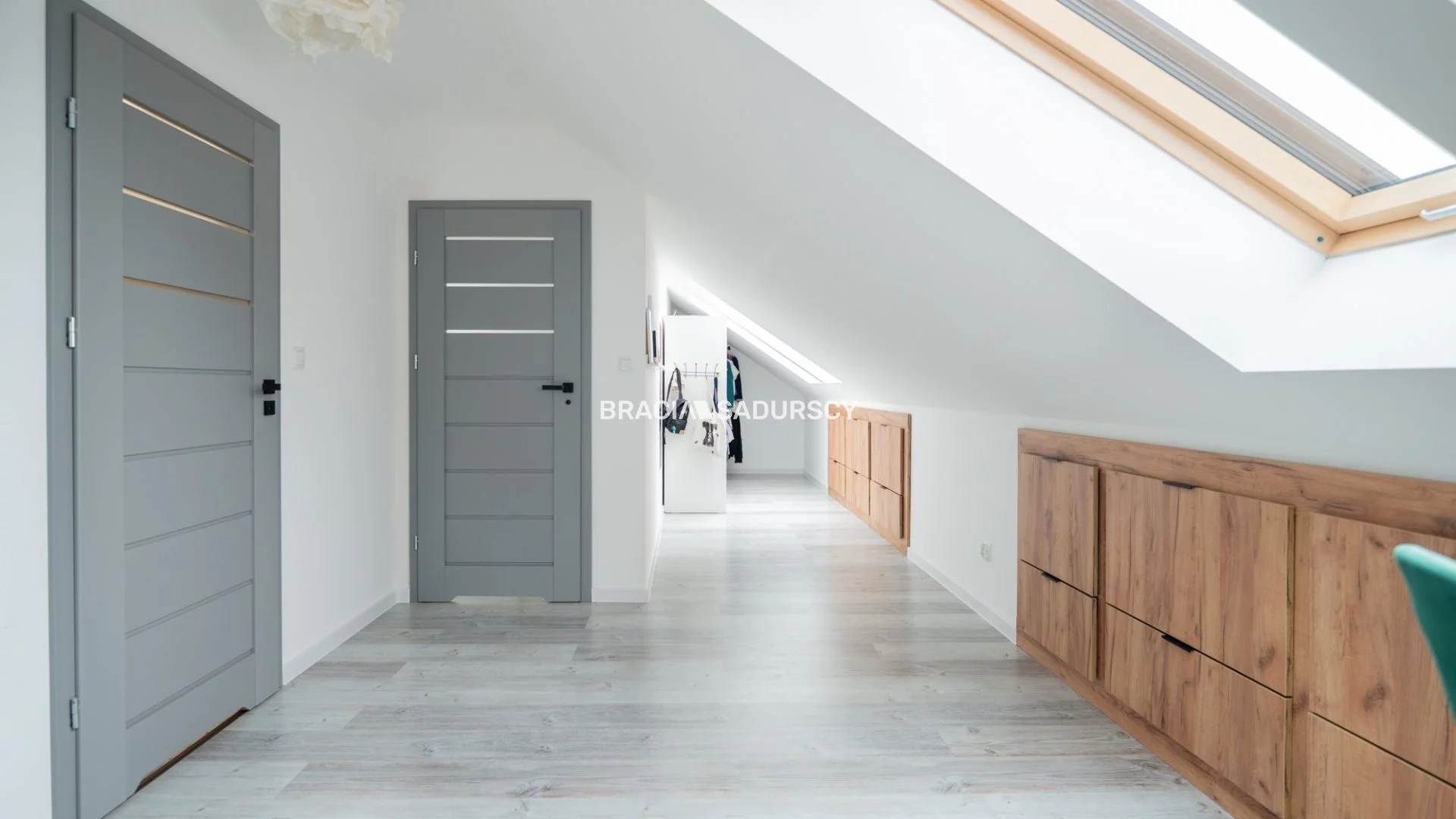 Dom 200,00 m², oferta nr , BS5-DS-307075-9, Miechów, Ogrodowa