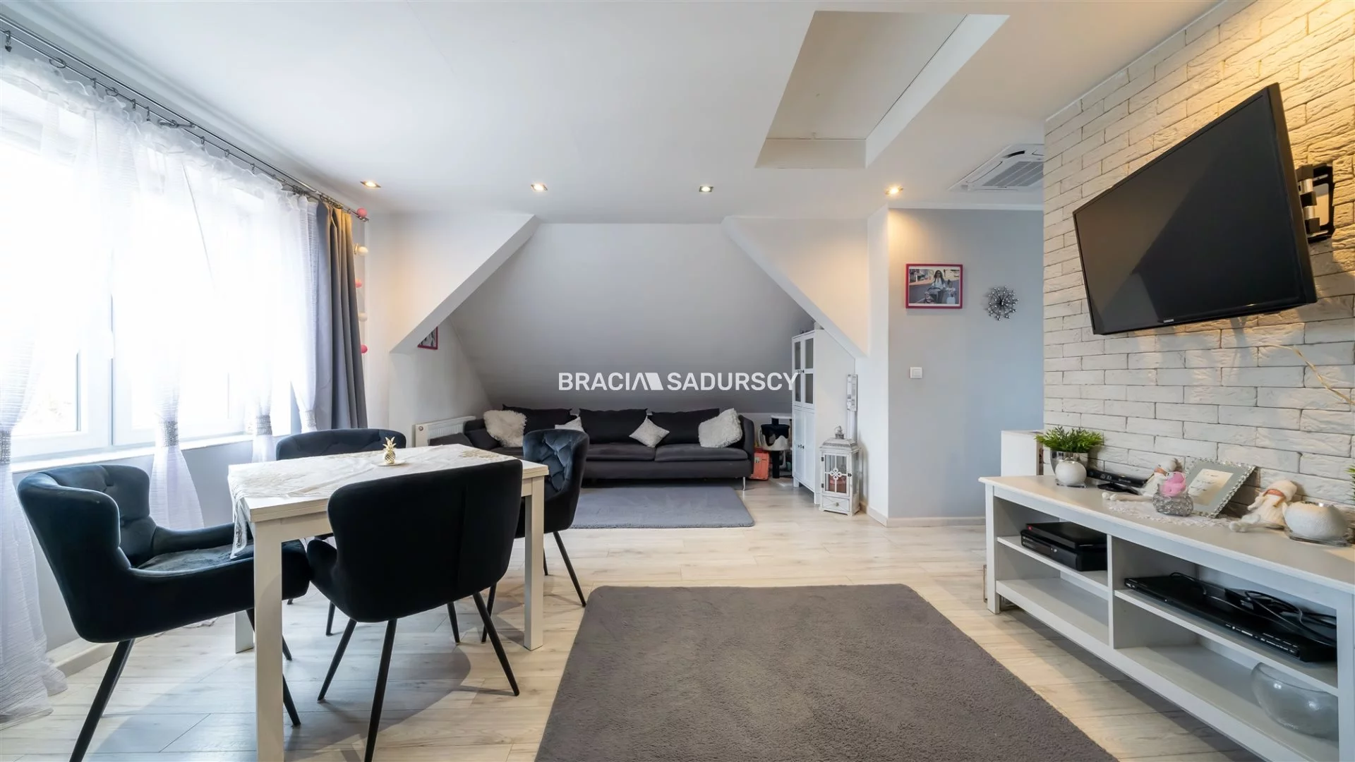 Dom i rezydencja 220,00 m², oferta nr , BS3-DS-304473-1, Kraków, Swoszowice, Poronińska