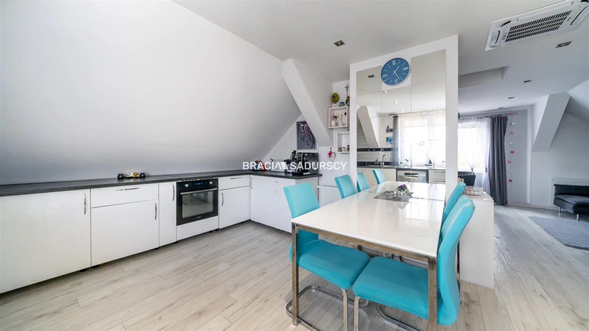 Dom i rezydencja 220,00 m², oferta nr , BS3-DS-304473-1, Kraków, Swoszowice, Poronińska