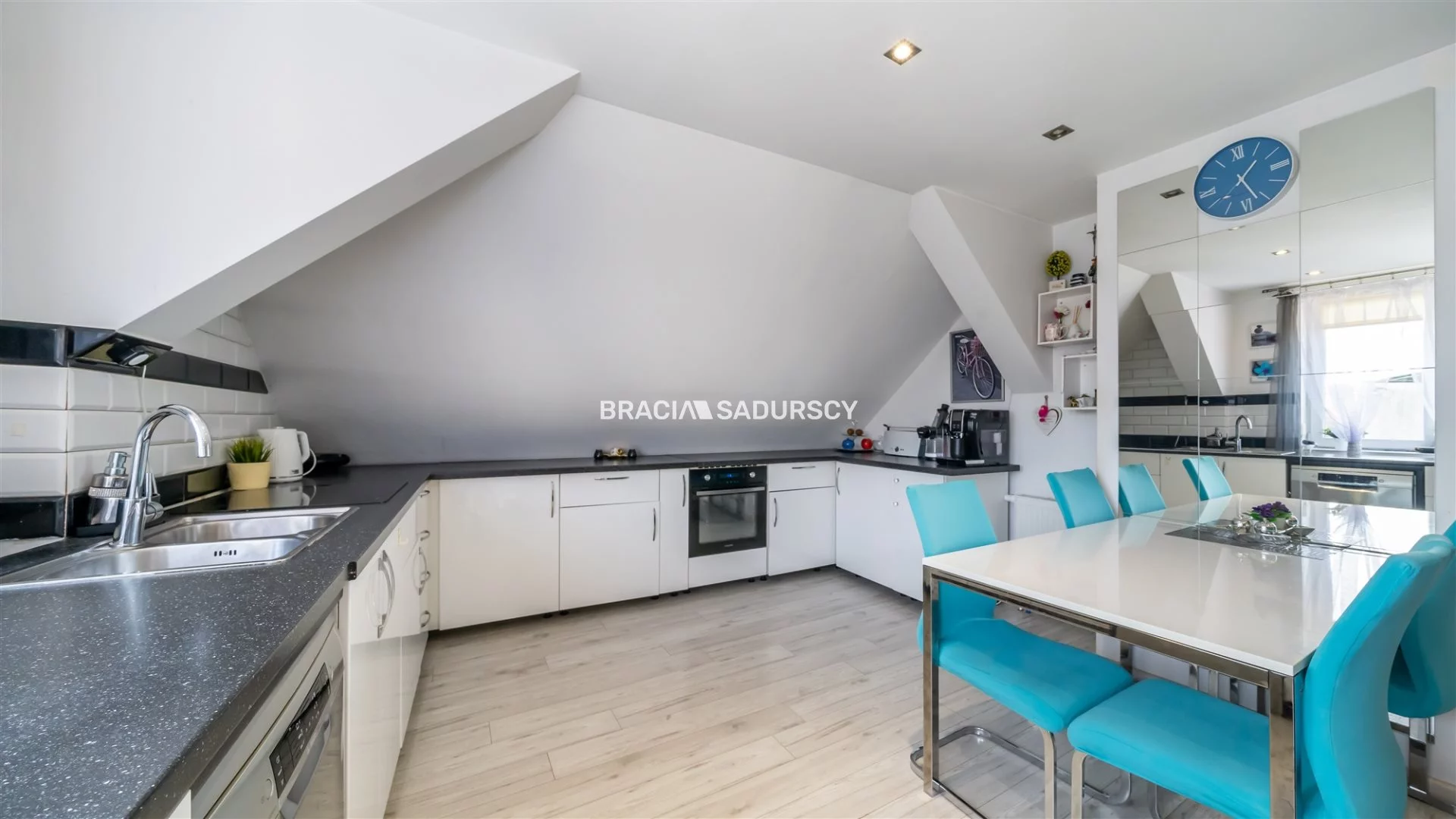 Dom i rezydencja 220,00 m², oferta nr , BS3-DS-304473-1, Kraków, Swoszowice, Poronińska