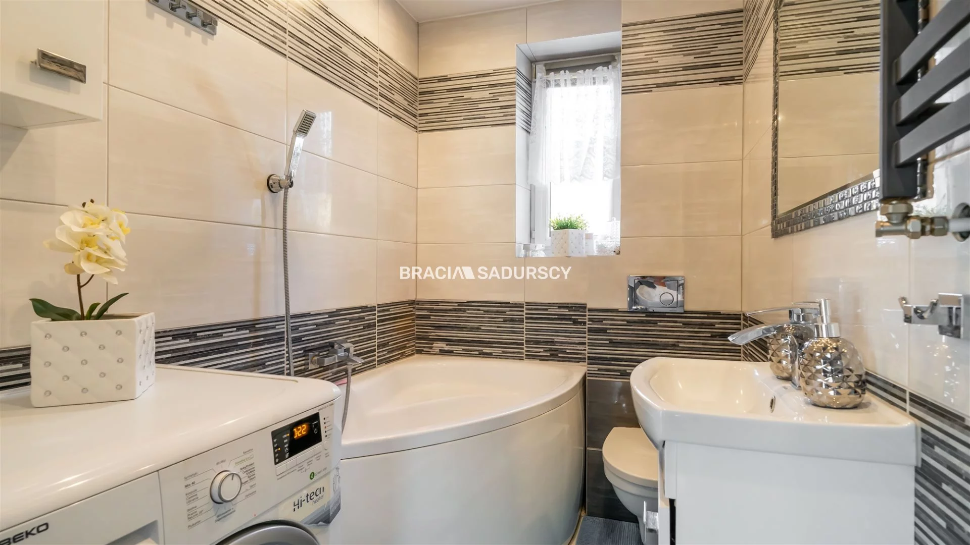 Dom i rezydencja 220,00 m², oferta nr , BS3-DS-304473-1, Kraków, Swoszowice, Poronińska