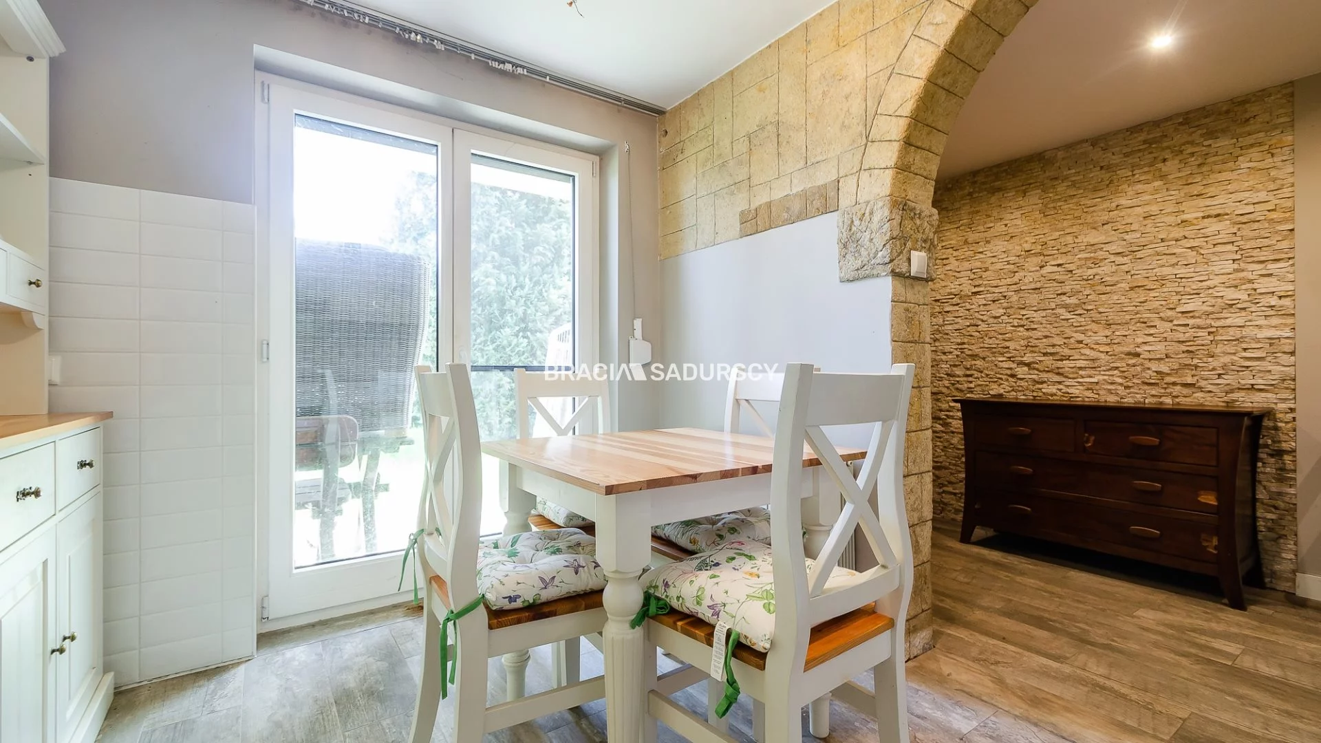 Dom i rezydencja 240,00 m², oferta nr , BS5-DS-298569-75, Proszówki