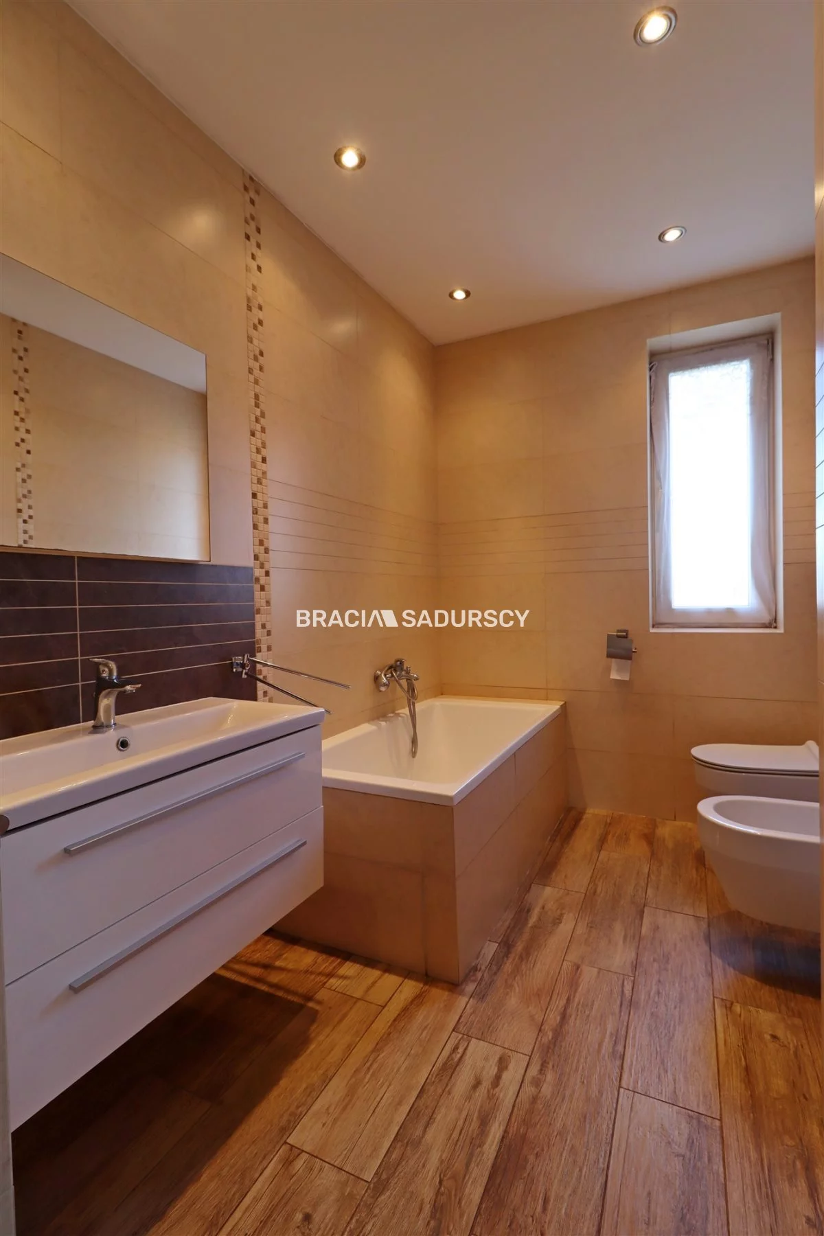 Dom 188,00 m², oferta nr , BS5-DS-306656-18, Wieliczka