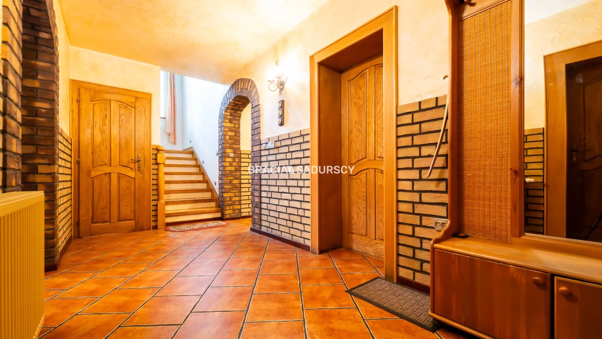 Dom i rezydencja 201,00 m², oferta nr , BS5-DS-302849-39, Wieliczka