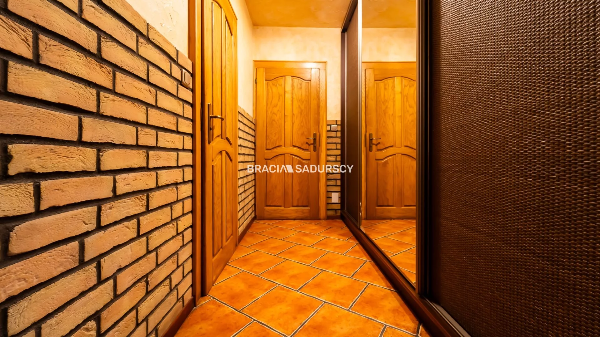 Dom i rezydencja 201,00 m², oferta nr , BS5-DS-302849-39, Wieliczka