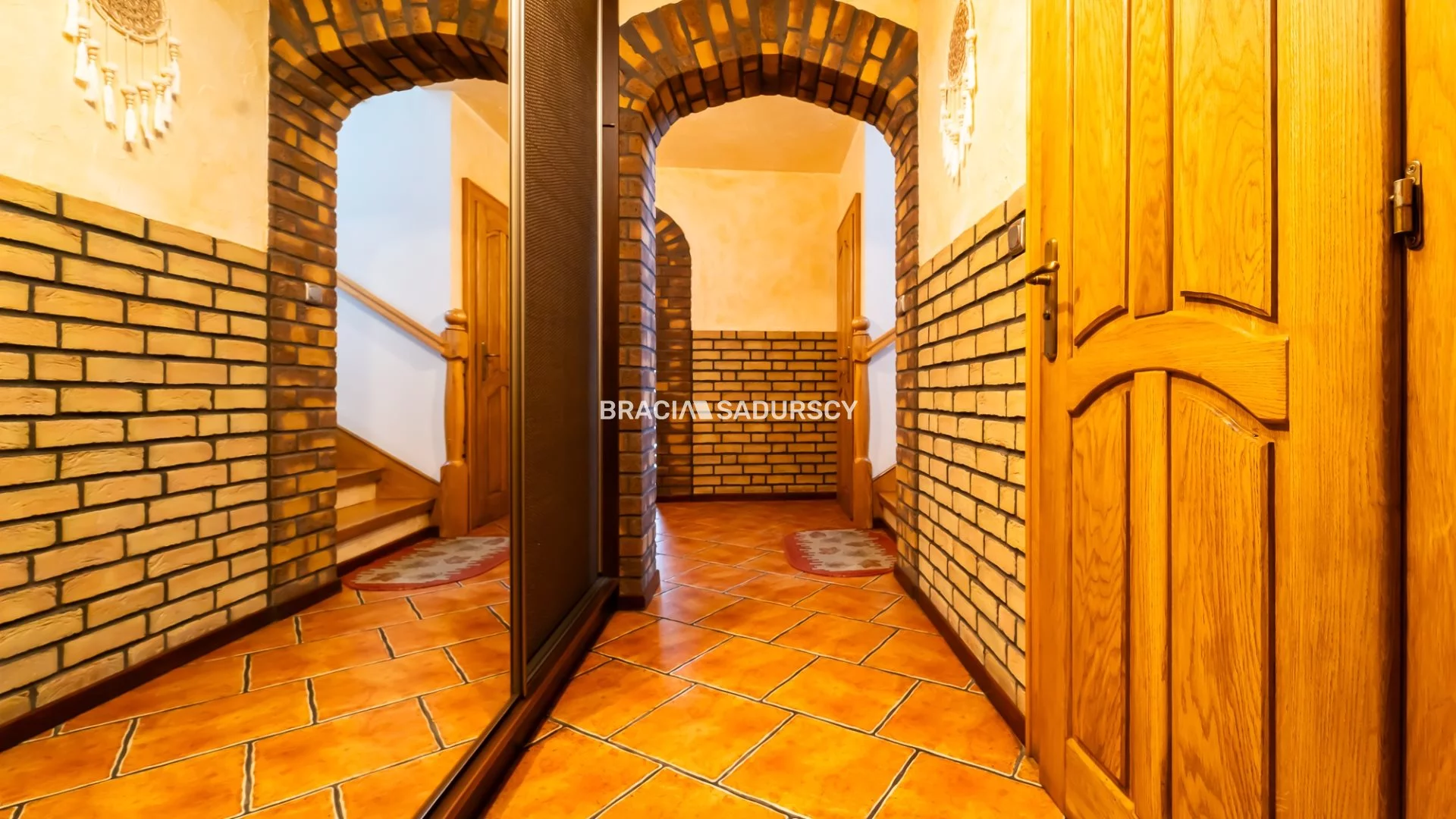 Dom i rezydencja 201,00 m², oferta nr , BS5-DS-302849-39, Wieliczka