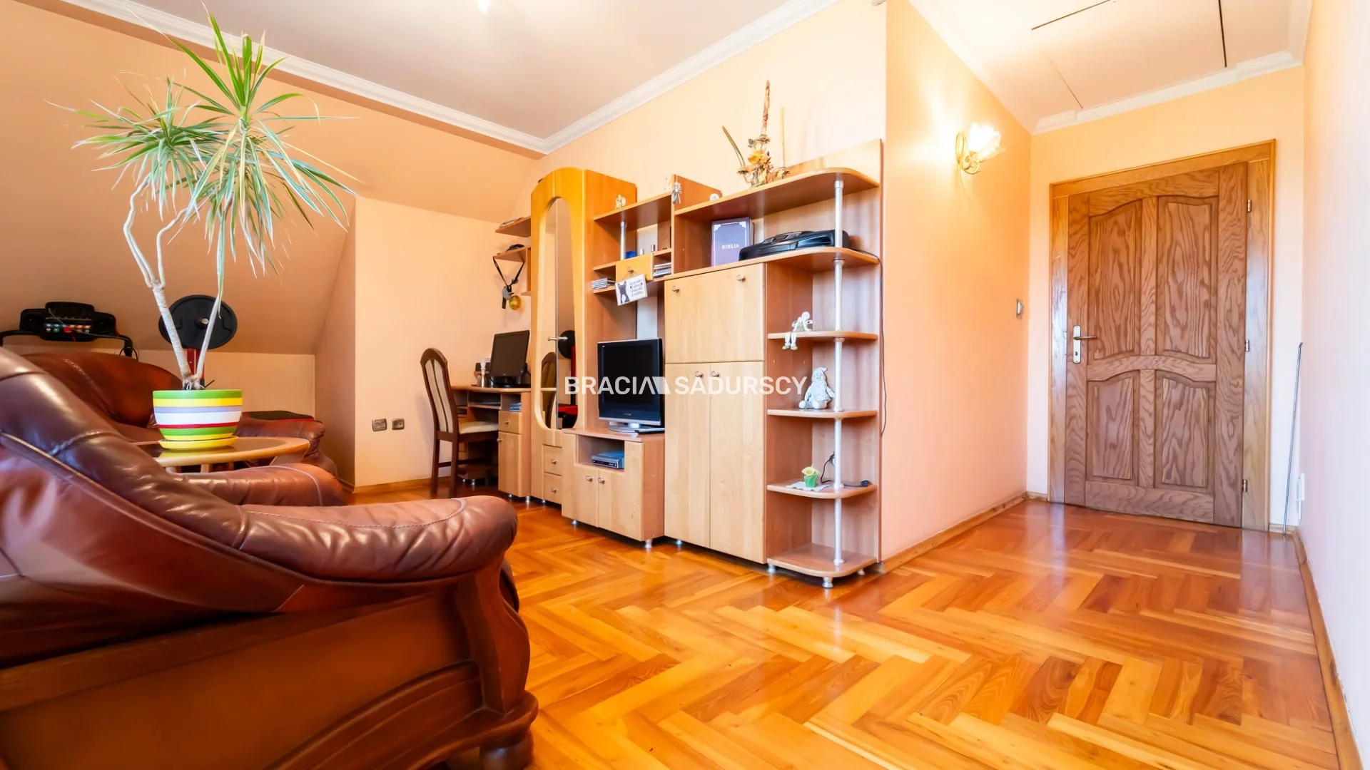 Dom i rezydencja 201,00 m², oferta nr , BS5-DS-302849-39, Wieliczka
