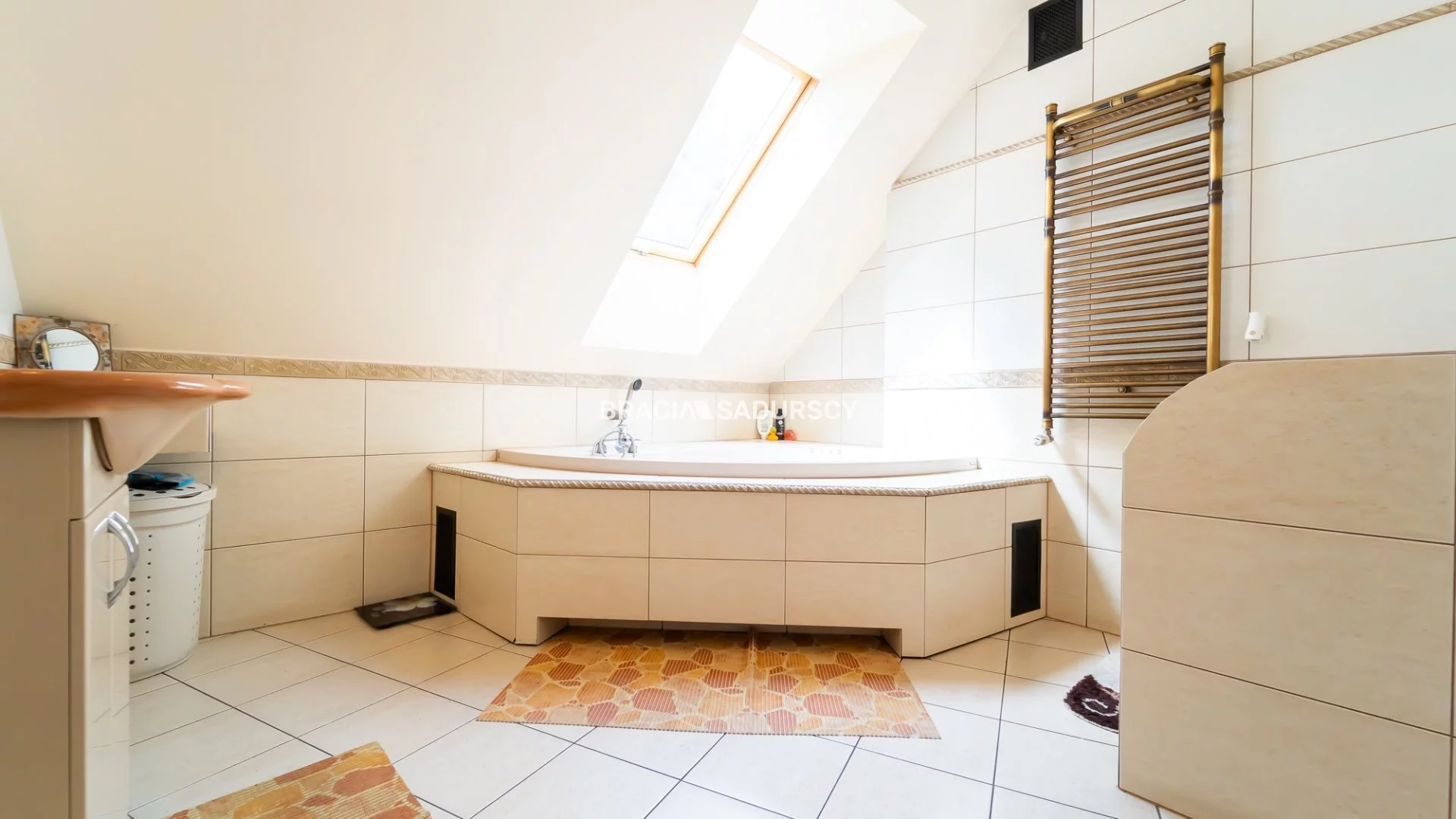 Dom i rezydencja 201,00 m², oferta nr , BS5-DS-302849-39, Wieliczka