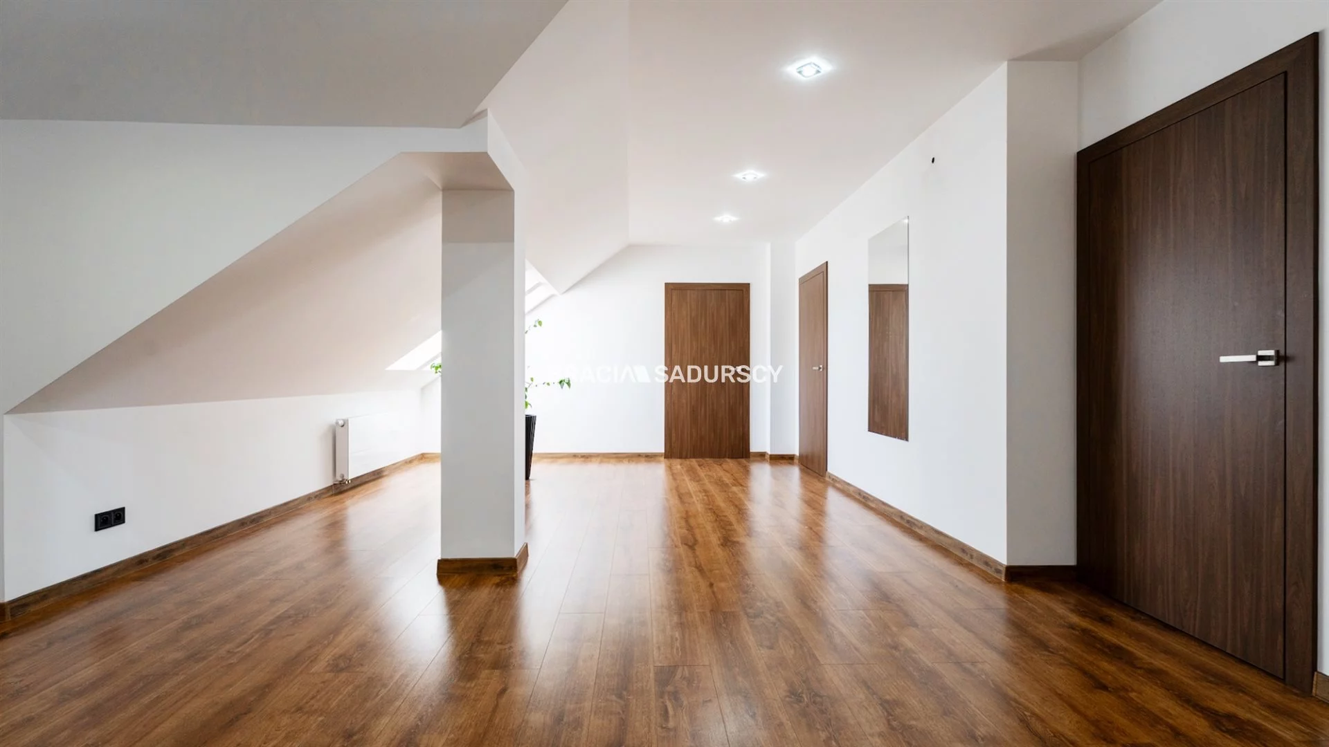 Dom i rezydencja 413,30 m², oferta nr , BS2-DS-307896-3, Zawoja
