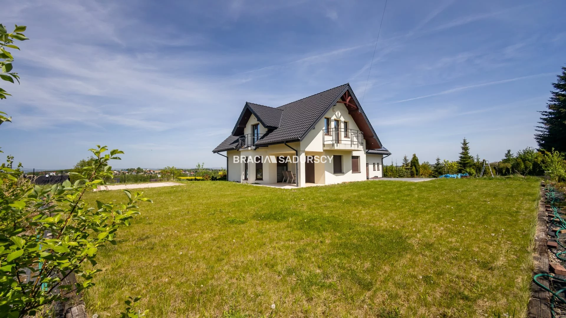 Dom 220,00 m², oferta nr , BS3-DS-308211-3, Biskupice
