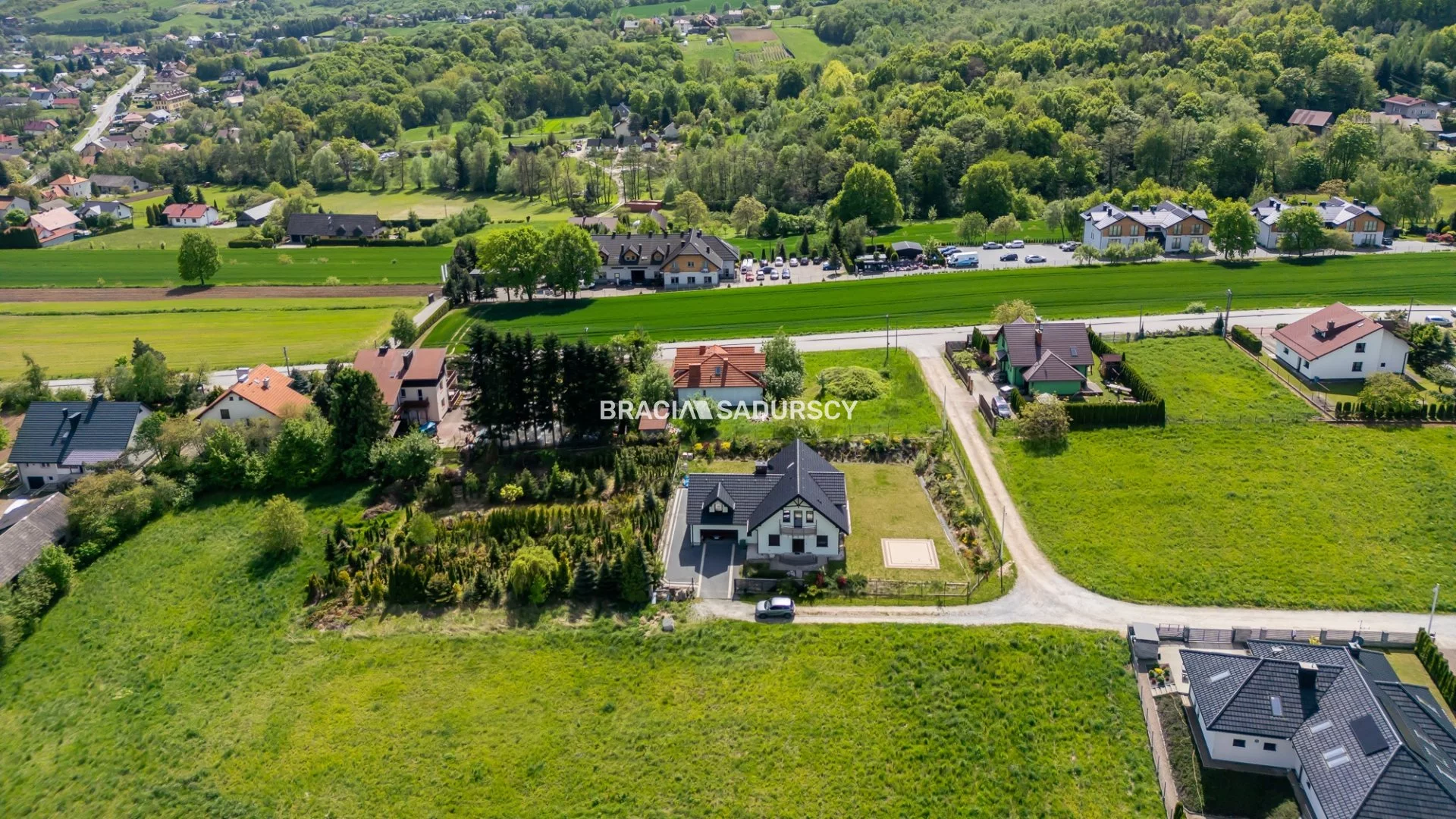 Dom 220,00 m², oferta nr , BS3-DS-308211-3, Biskupice
