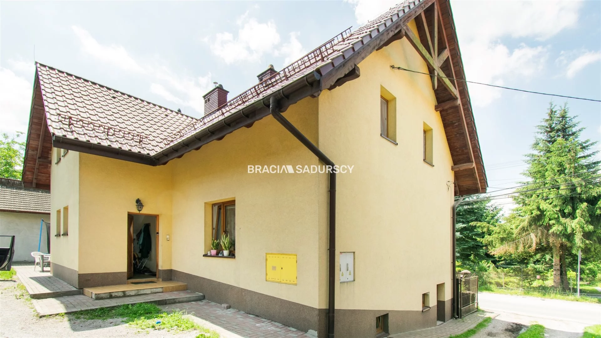 Dom na sprzedaż, 160,00 m², oferta nr BS5-DS-301547-15