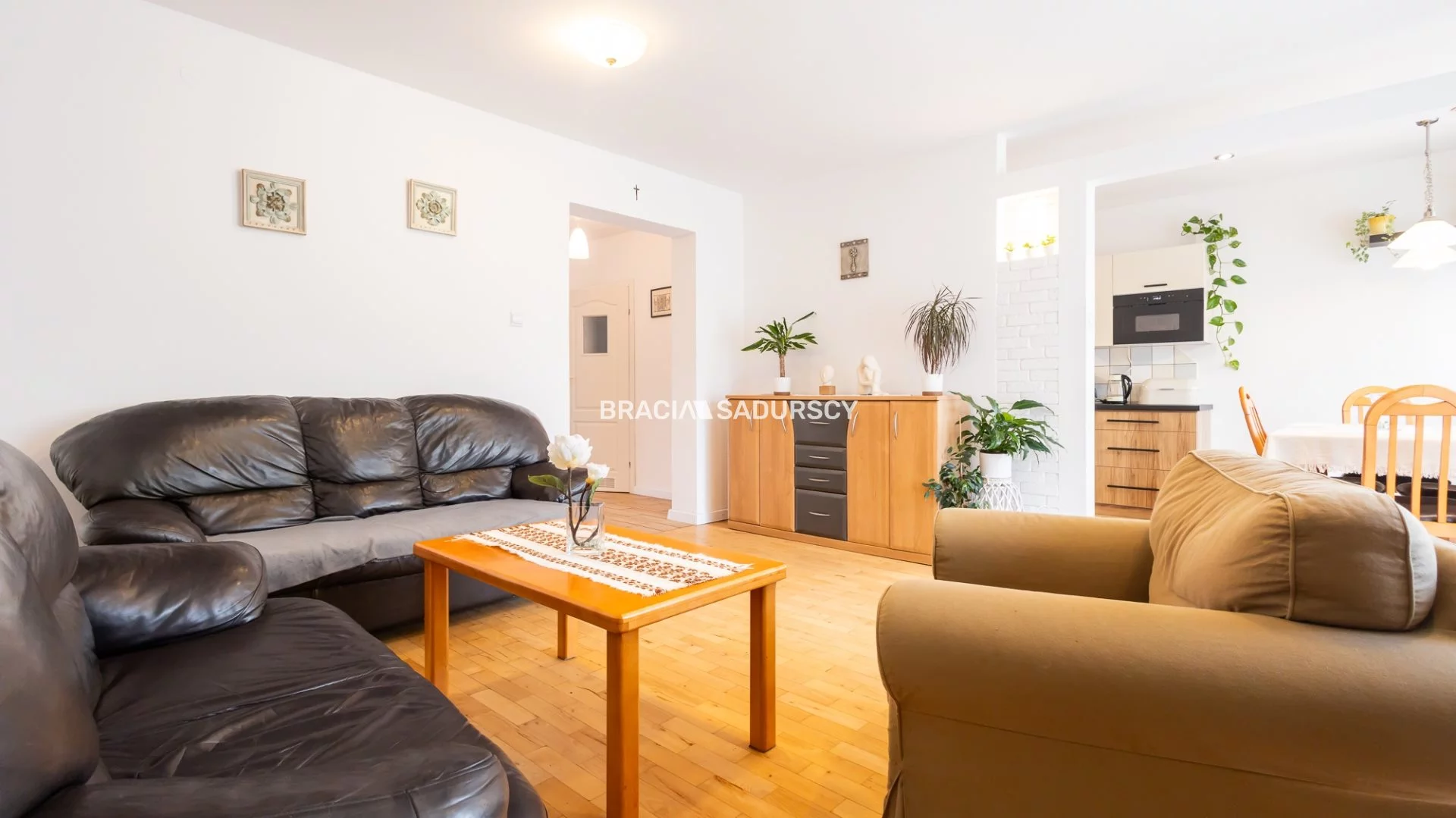 Dom na sprzedaż, 152,50 m², oferta nr BS1-DS-306372-63