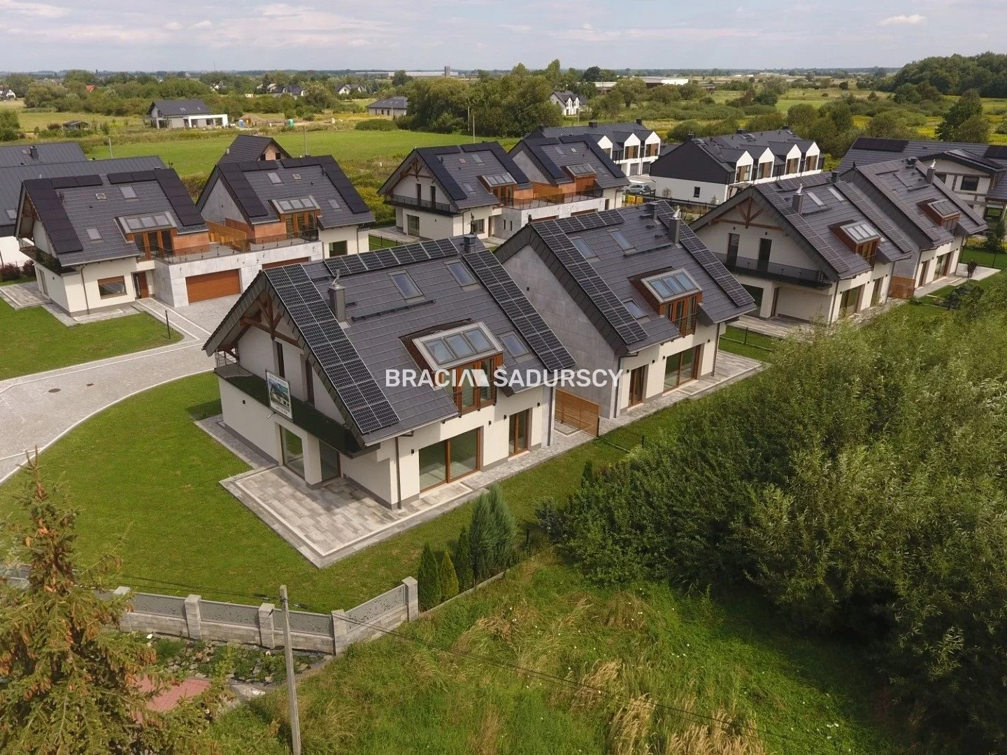Dom 200,00 m², oferta nr , BS2-DS-302962-18, Niepołomice, Ples