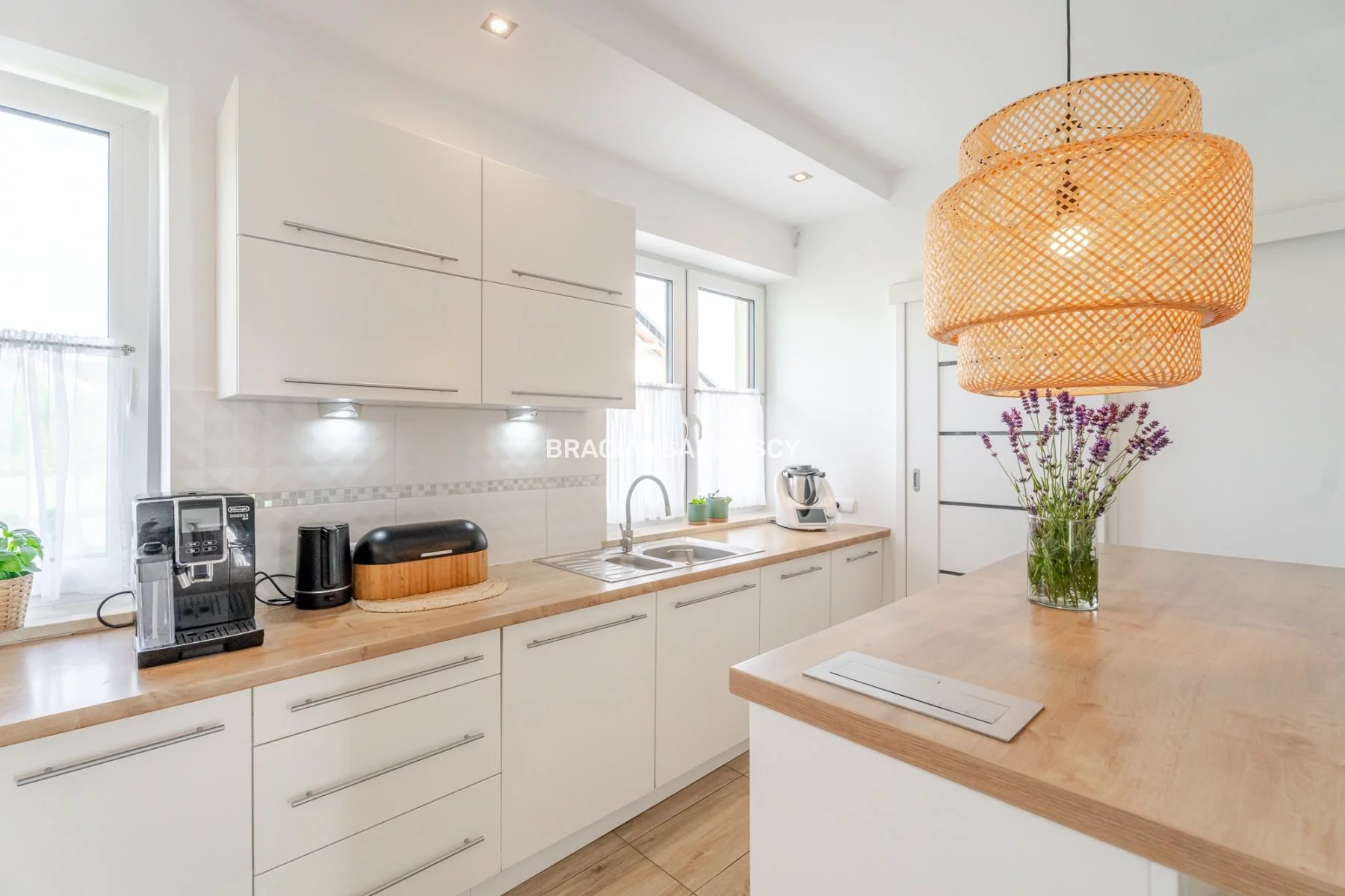 Dom i rezydencja 272,62 m², oferta nr , BS4-DS-311451, Zielonki
