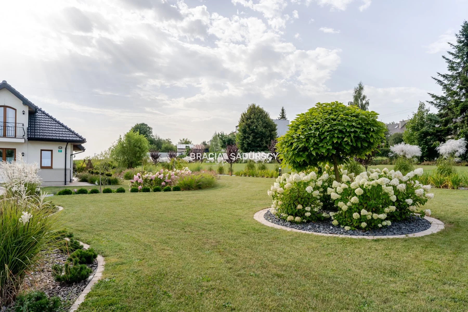 Dom i rezydencja 272,62 m², oferta nr , BS4-DS-311451, Zielonki