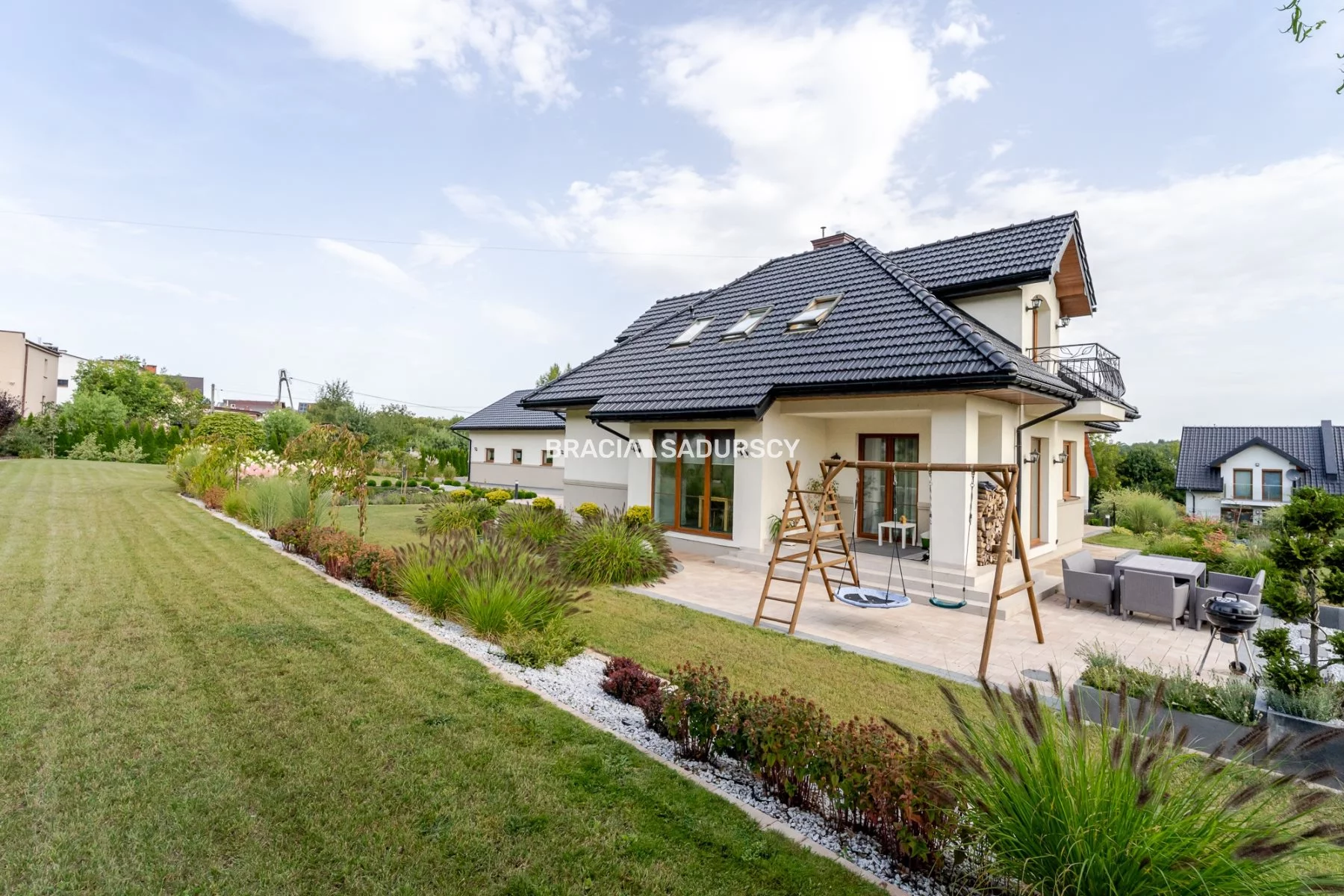 Dom i rezydencja 272,62 m², oferta nr , BS4-DS-311451, Zielonki