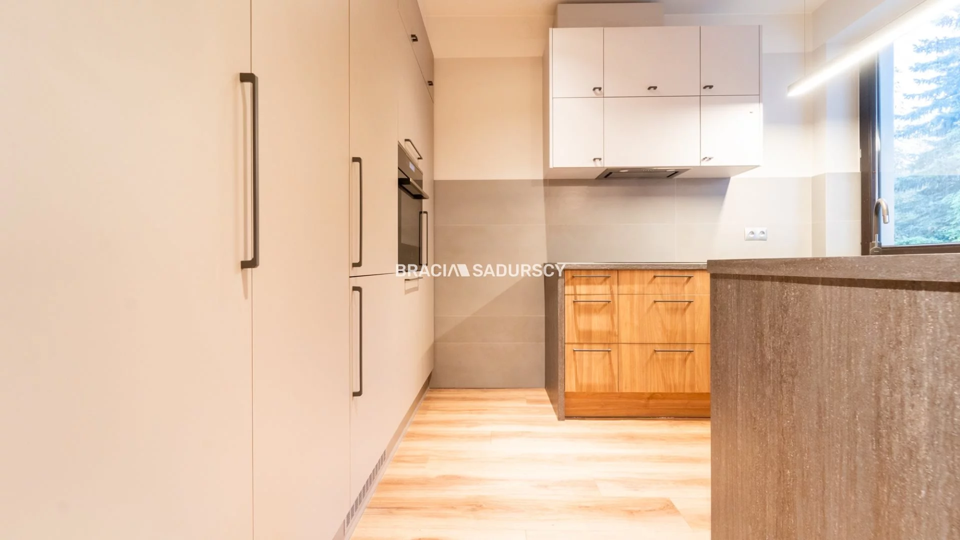 Dom i rezydencja 300,00 m², oferta nr , BS2-DW-311213-7, Kraków, Zwierzyniec, Wola Justowska, Poręba