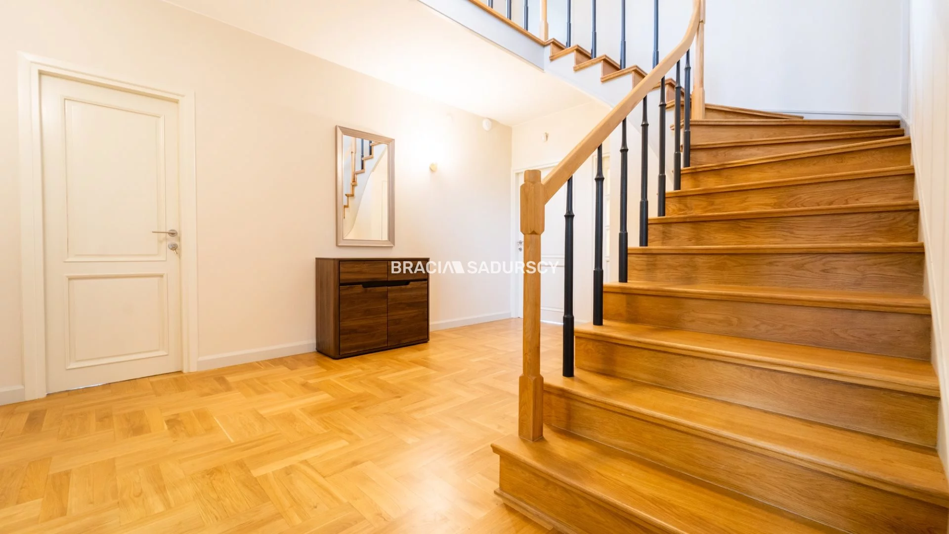 Dom i rezydencja 300,00 m², oferta nr , BS2-DW-311213-7, Kraków, Zwierzyniec, Wola Justowska, Poręba