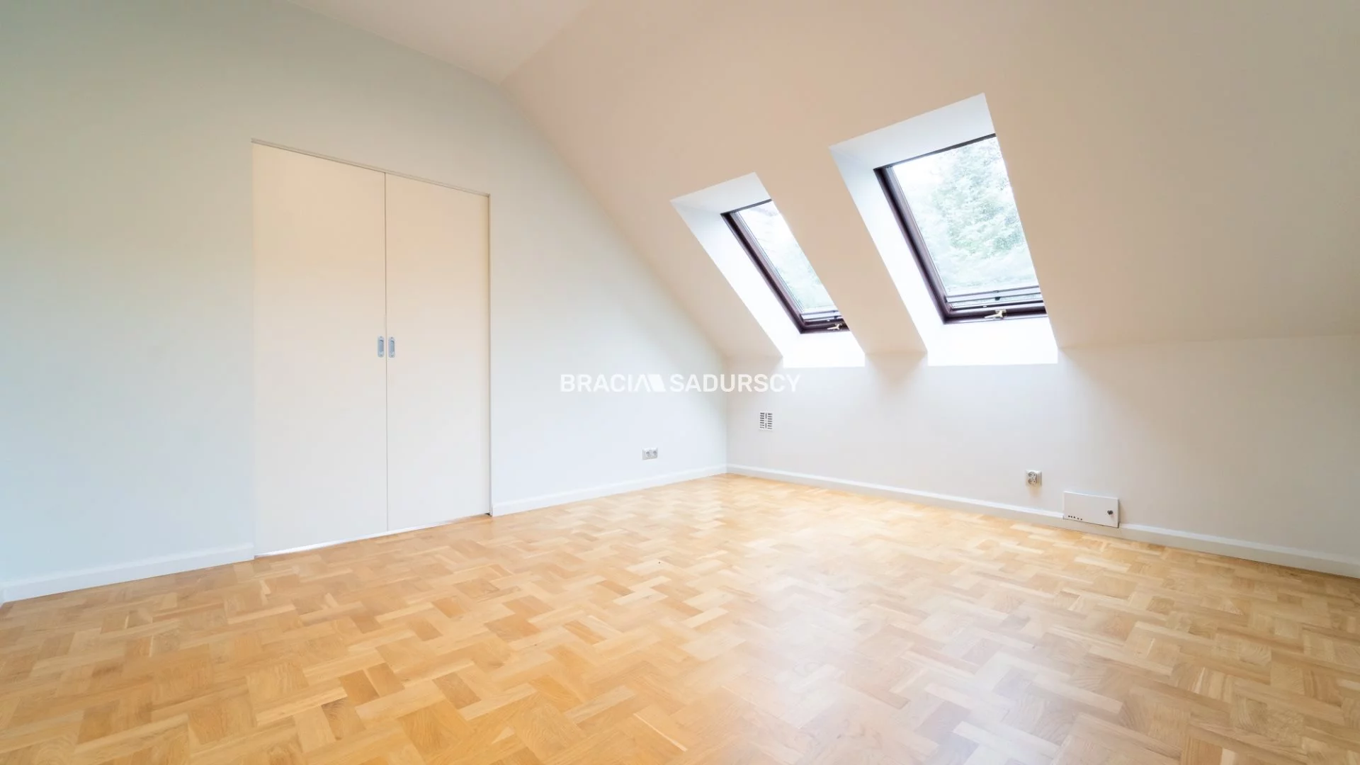 Dom i rezydencja 300,00 m², oferta nr , BS2-DW-311213-7, Kraków, Zwierzyniec, Wola Justowska, Poręba