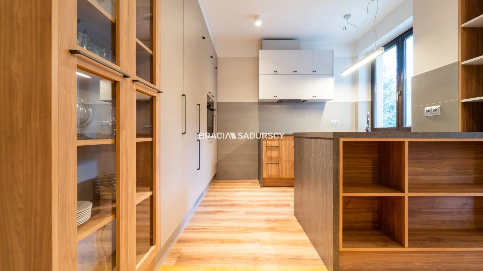 Dom i rezydencja 300,00 m², oferta nr , BS2-DW-311213-7, Kraków, Zwierzyniec, Wola Justowska, Poręba