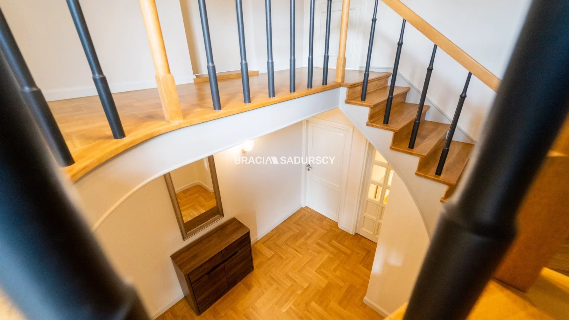 Dom i rezydencja 300,00 m², oferta nr , BS2-DW-311213-7, Kraków, Zwierzyniec, Wola Justowska, Poręba